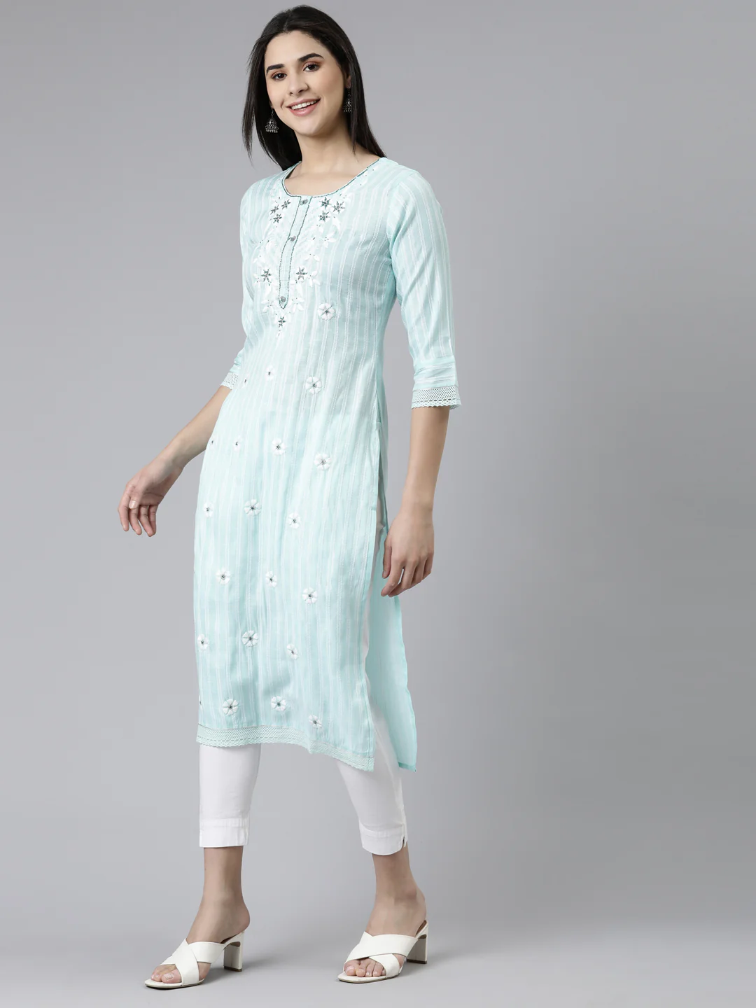 Neerus Sea Green Straight Solid Cotton Kurta - Image 2