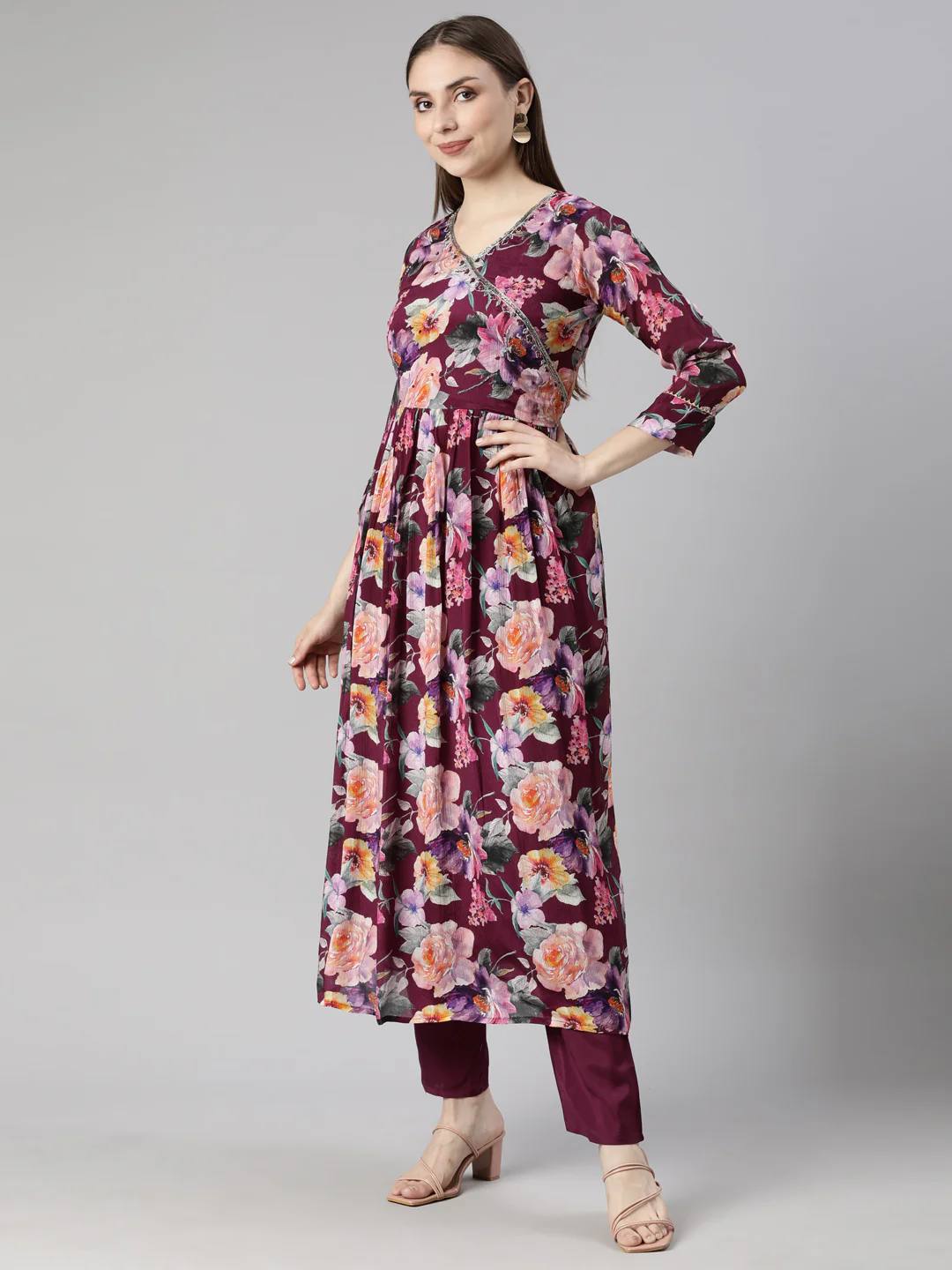 Neerus Violet Regular Straight Floral Kurta And Trousers With Dupatta - Image 2