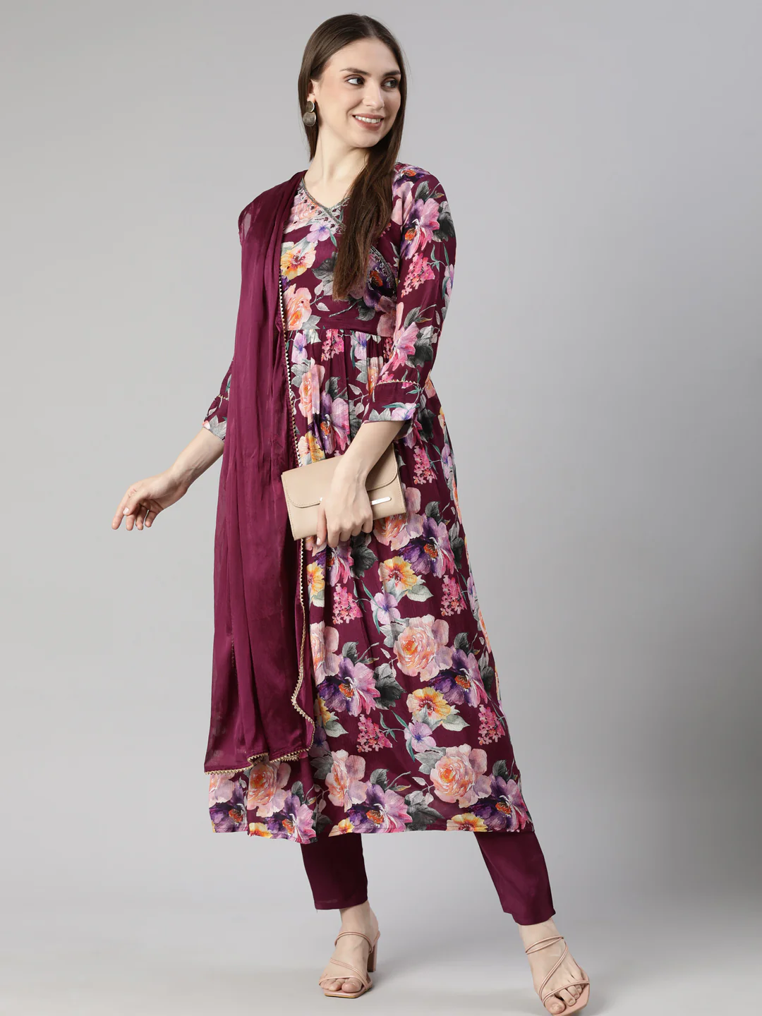 Neerus Violet Regular Straight Floral Kurta And Trousers With Dupatta - Image 4