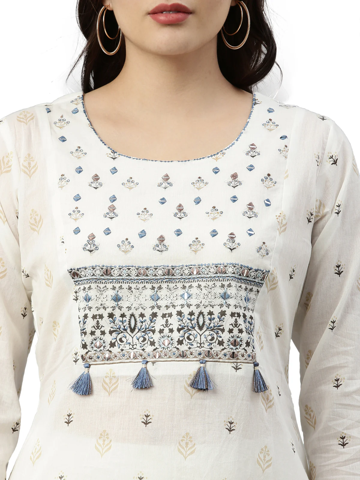 Neerus White Color Cotton Fabric Kurta Set - Image 6