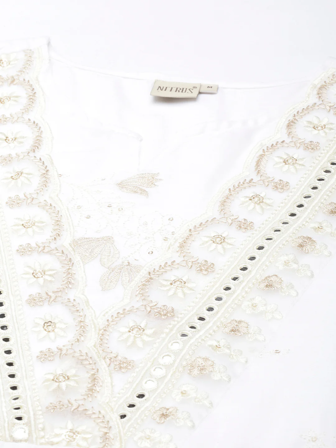 Neerus White Regular Anarkali Kurta and Trousers With Dupatta - Image 4
