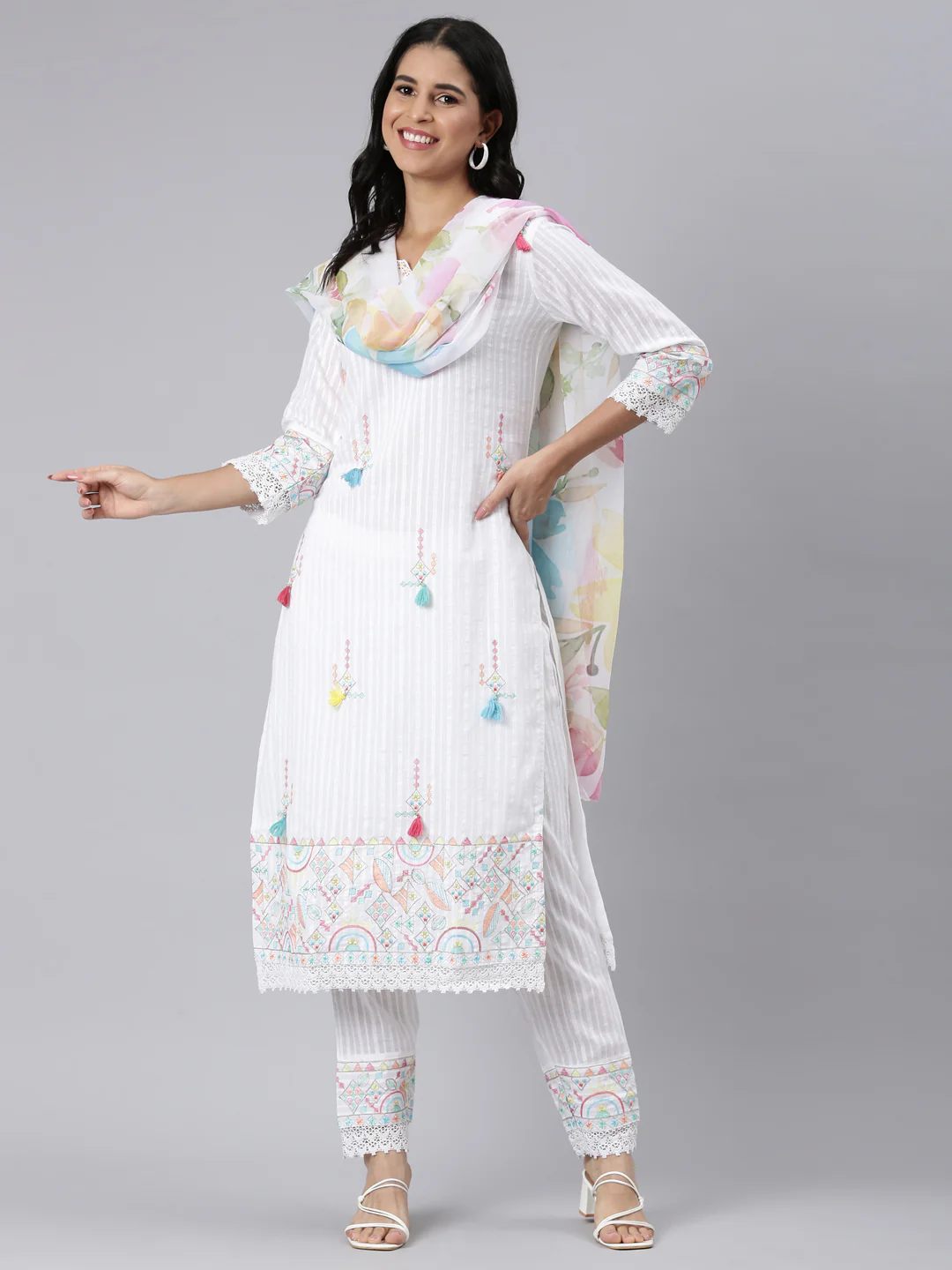 Neerus white Regular Straight Embroidered Kurta and Trousers With Dupatta - Image 5