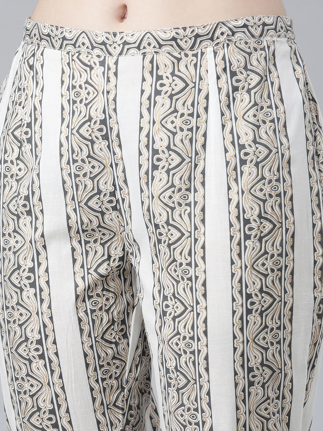 Neerus White Regular Straight Printed Kurta And Trousers With Dupatta - Image 6