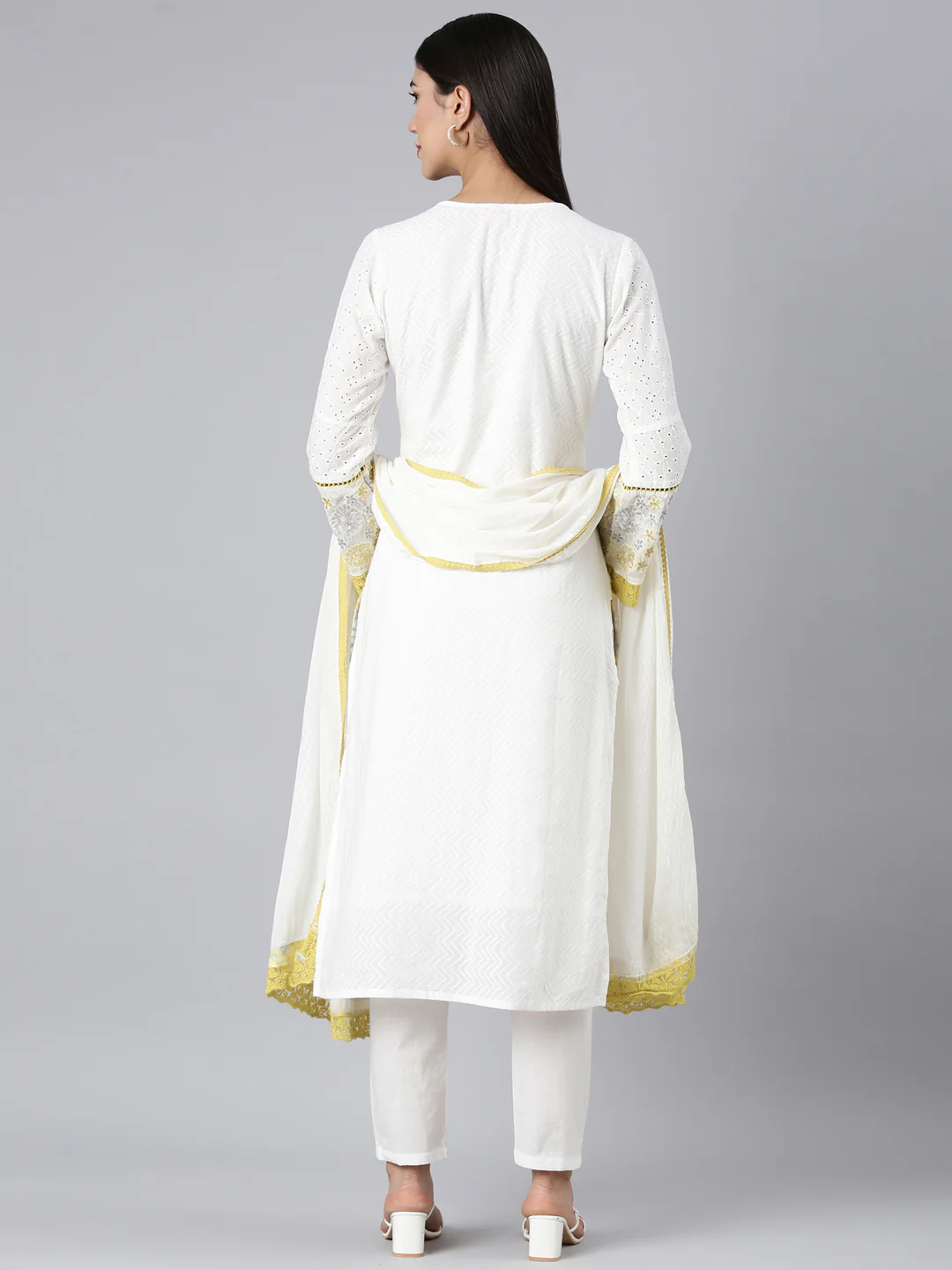Neerus White Solid Straight Kurta and Trousers With Dupatta - Image 3