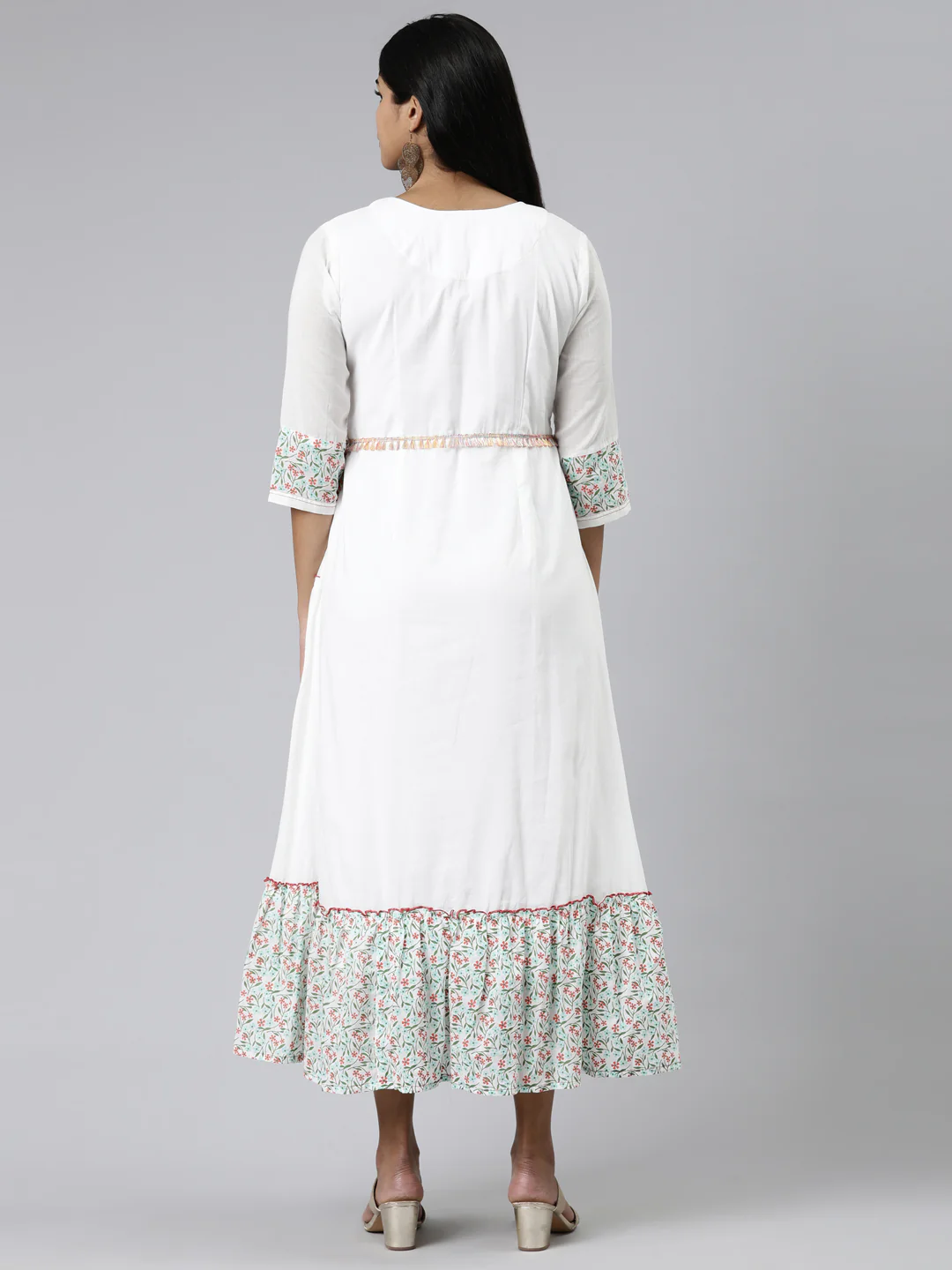 Neerus White Straight Printed Cotton Kurta - Image 3
