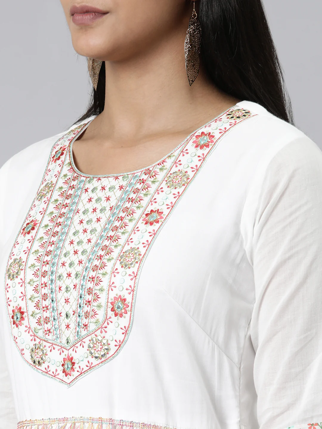 Neerus White Straight Printed Cotton Kurta - Image 5