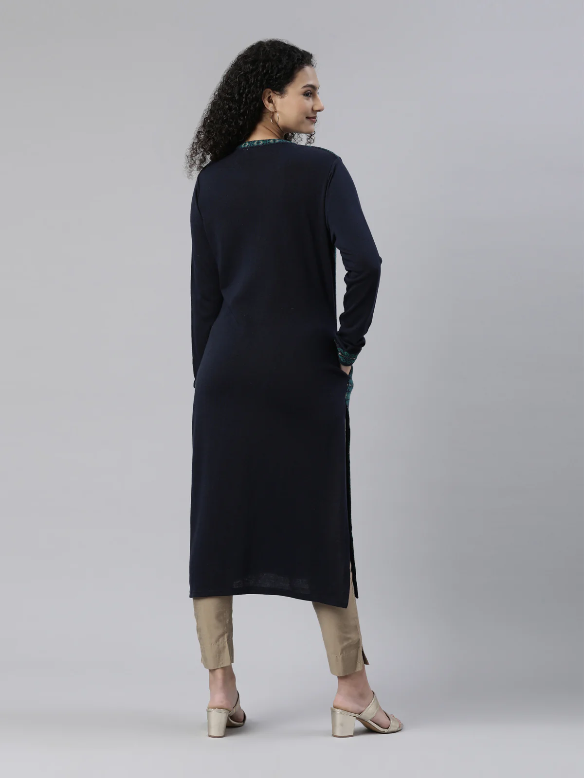 Neerus Winter Wear Woven Design Acrylic Kurta For Women - Image 3