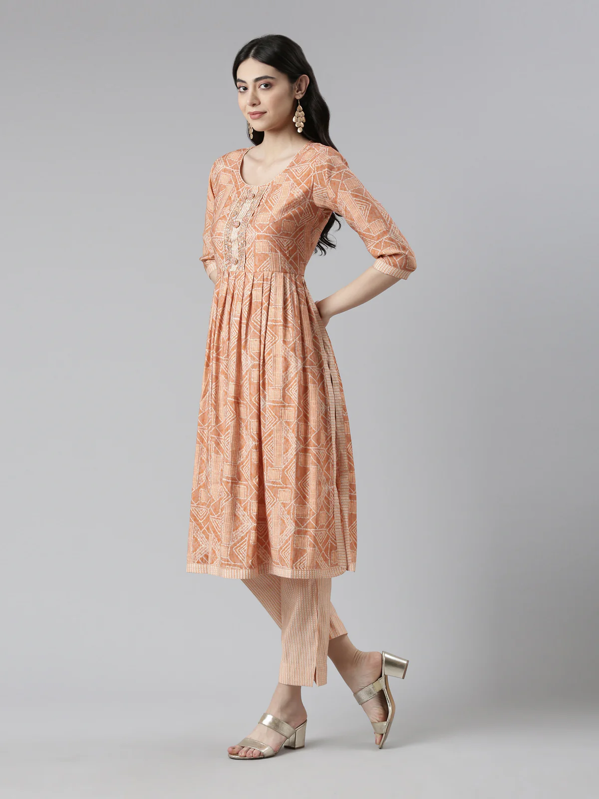 Neerus Women Abstract Printed Pleated Kurta with Trousers & Dupatta - Image 2
