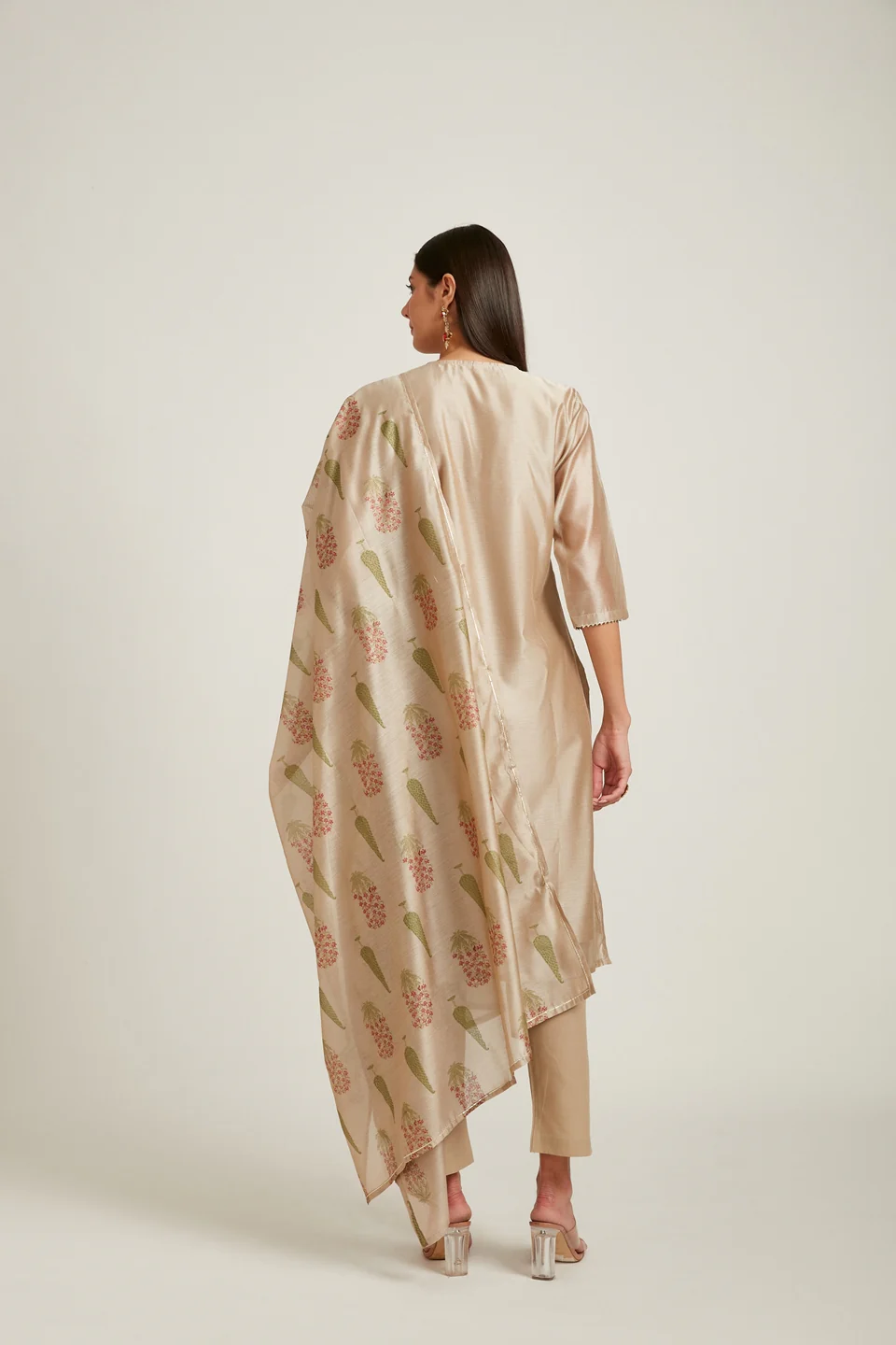 Neerus Women Beige Chanderi Silk Kurta with Trousers With Dupatta - Image 3