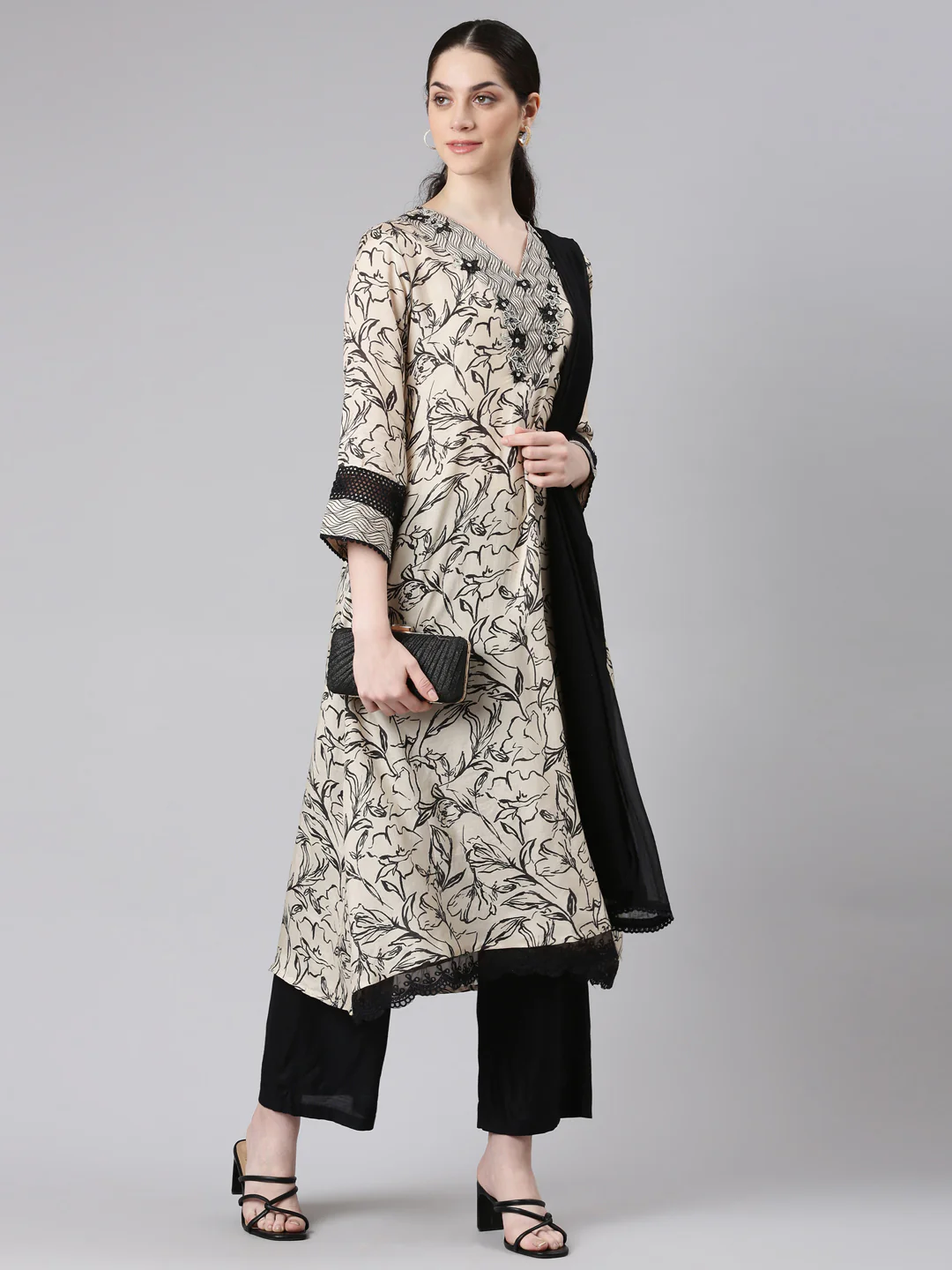 Neerus Women Beige Kurta and Trousers With Dupatta - Image 5