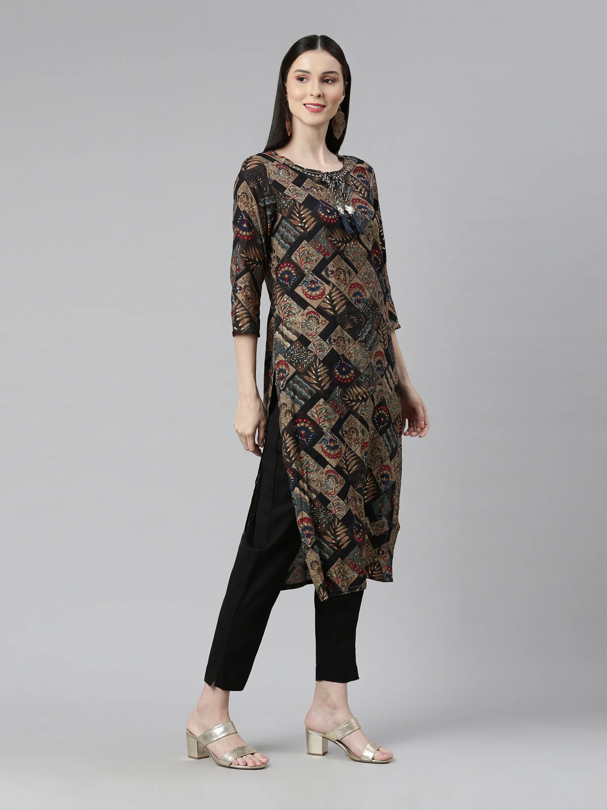 Neerus Women Black Ethnic Motifs Printed Keyhole Neck Pure Cotton Kurta - Image 3