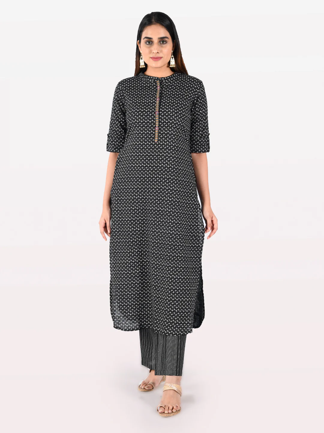 Neerus Women Black Off-White Printed Kurta With Trousers