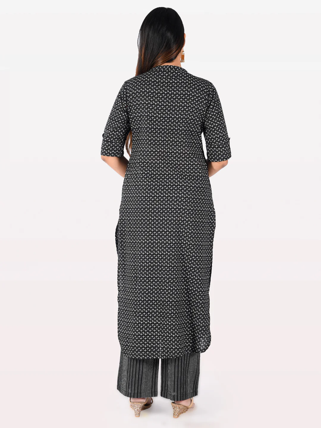 Neerus Women Black Off-White Printed Kurta With Trousers - Image 5