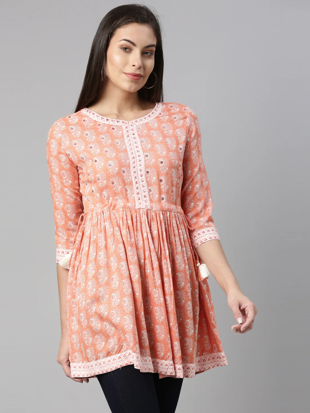 Neerus Women Coral  White Floral Printed Sequinned Pleated Kurti - Image 3