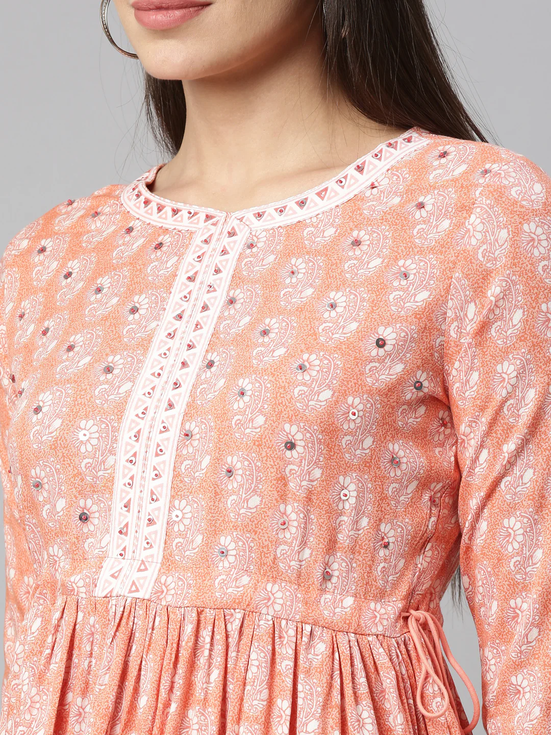 Neerus Women Coral  White Floral Printed Sequinned Pleated Kurti - Image 5