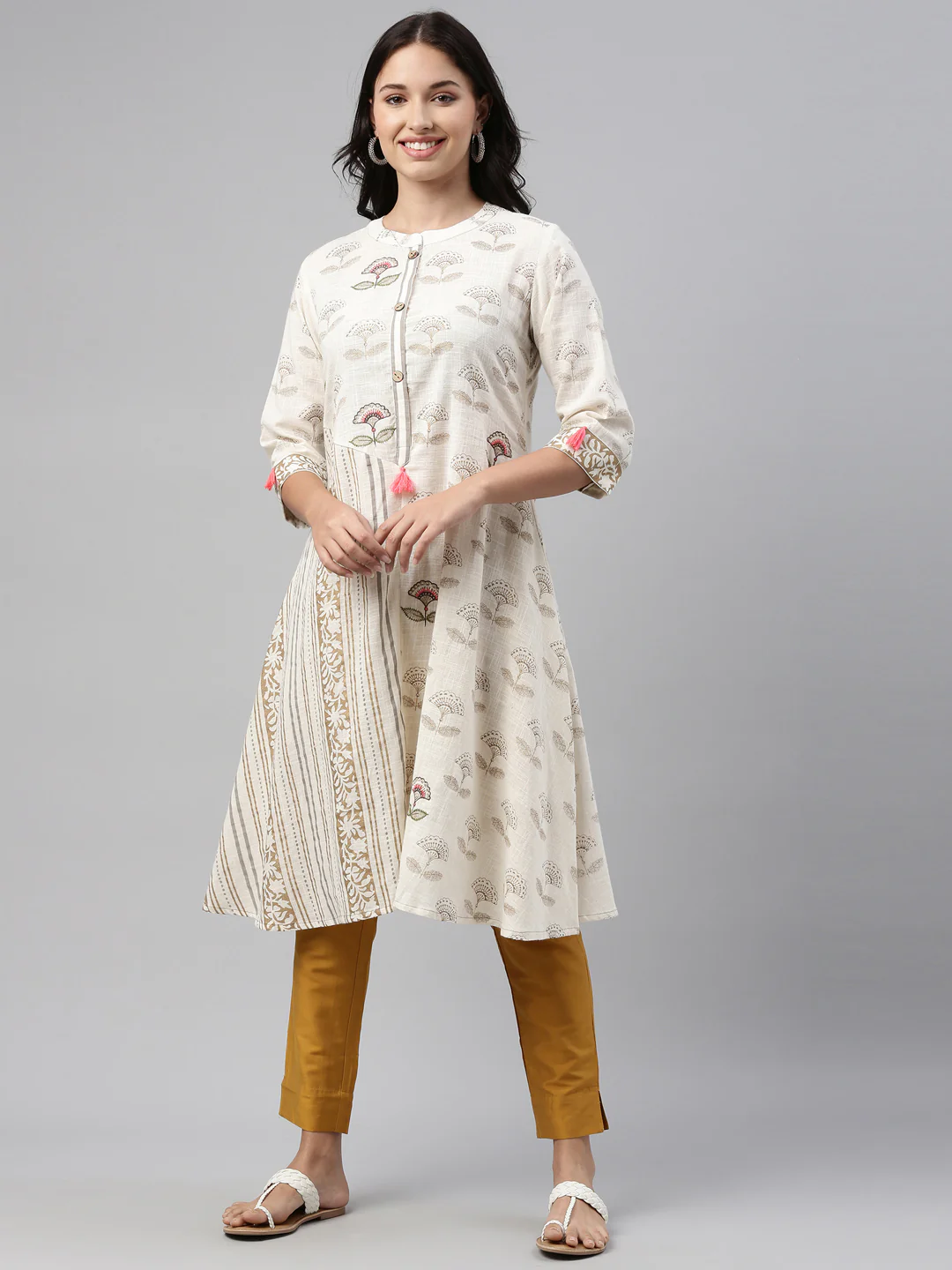 Neerus Women Cream-Coloured Beige Ethnic Motifs Kurta
