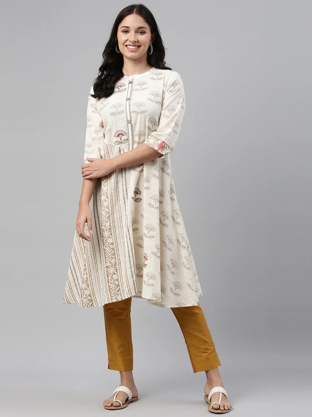 Neerus Women Cream-Coloured Beige Ethnic Motifs Kurta - Image 5