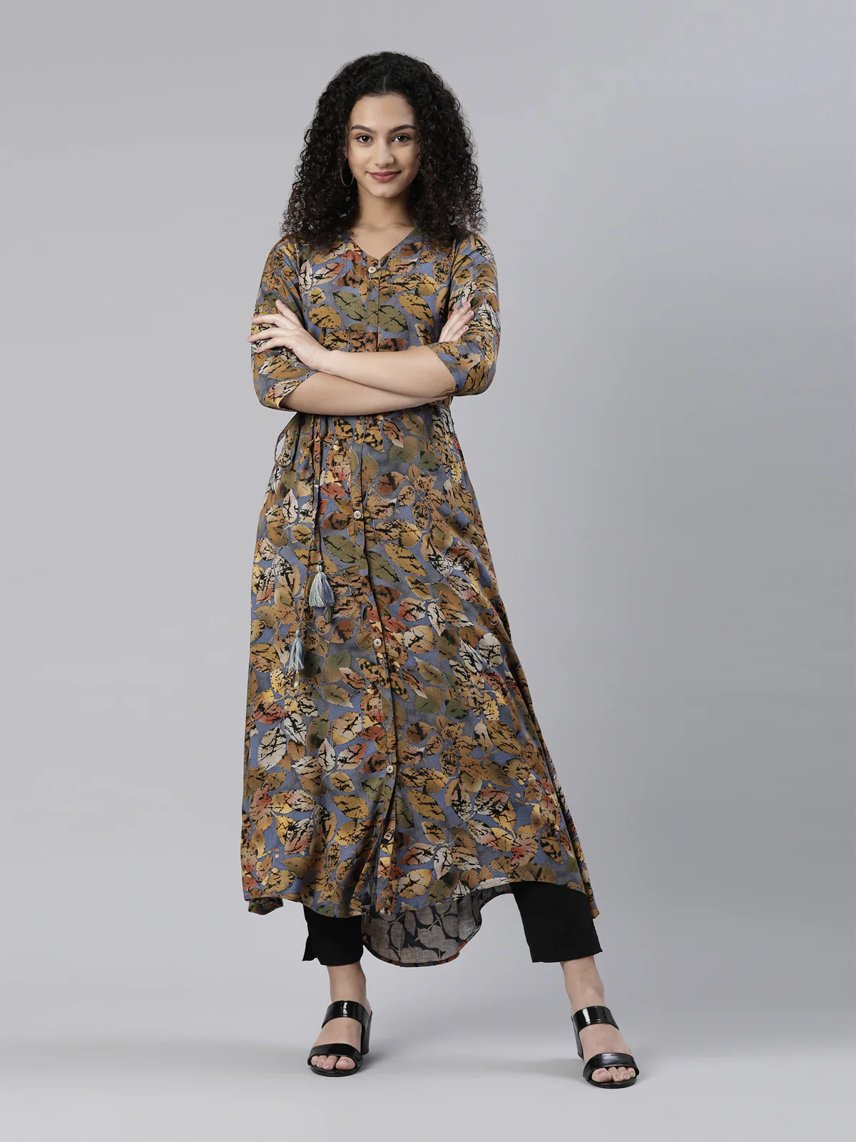 Neerus Women Floral Printed High-Low Hem A-line Kurta - Image 6