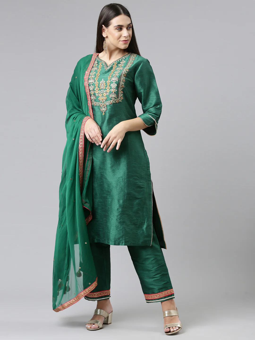 Neerus Women Green Embroidered Aari Work Kurta with Trousers With Dupatta