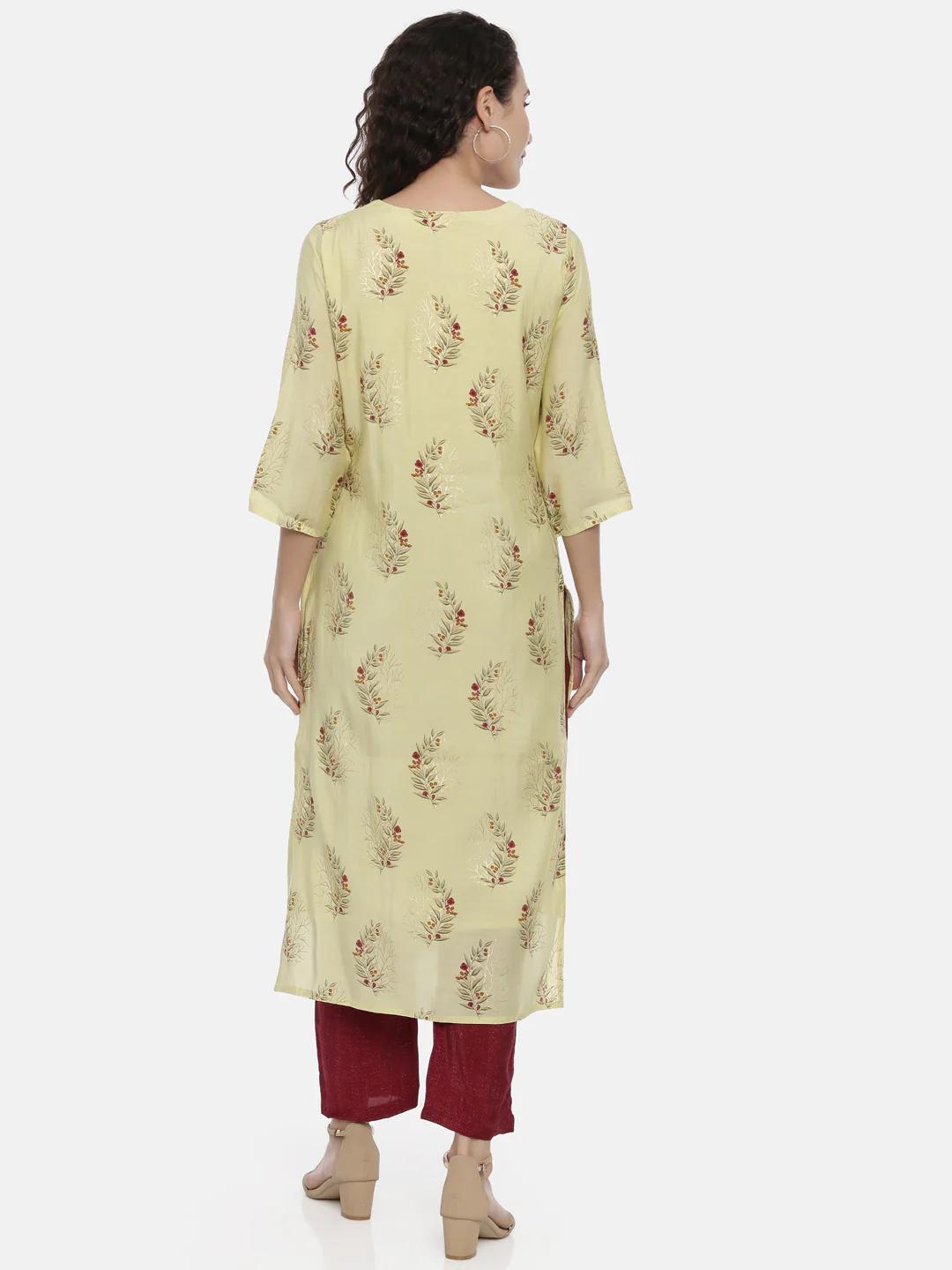 Neerus Women Green  Maroon Printed Kurta with Trousers - Image 3