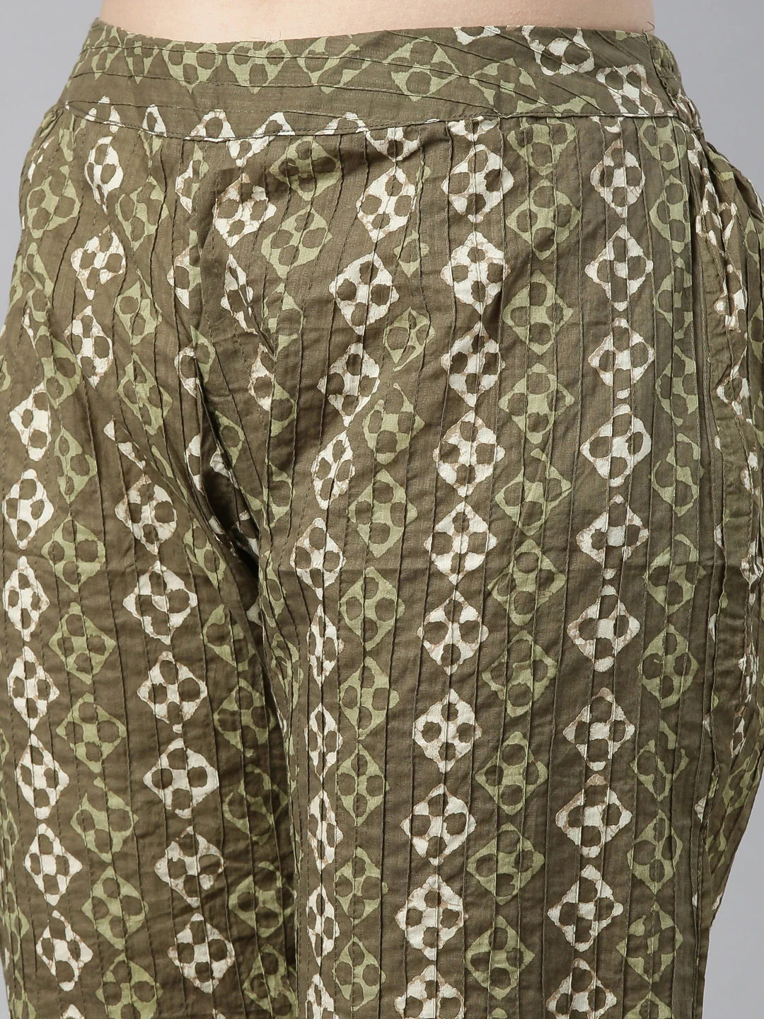 Neerus Women Green Off-White Embroidered Kurta with Trousers - Image 6