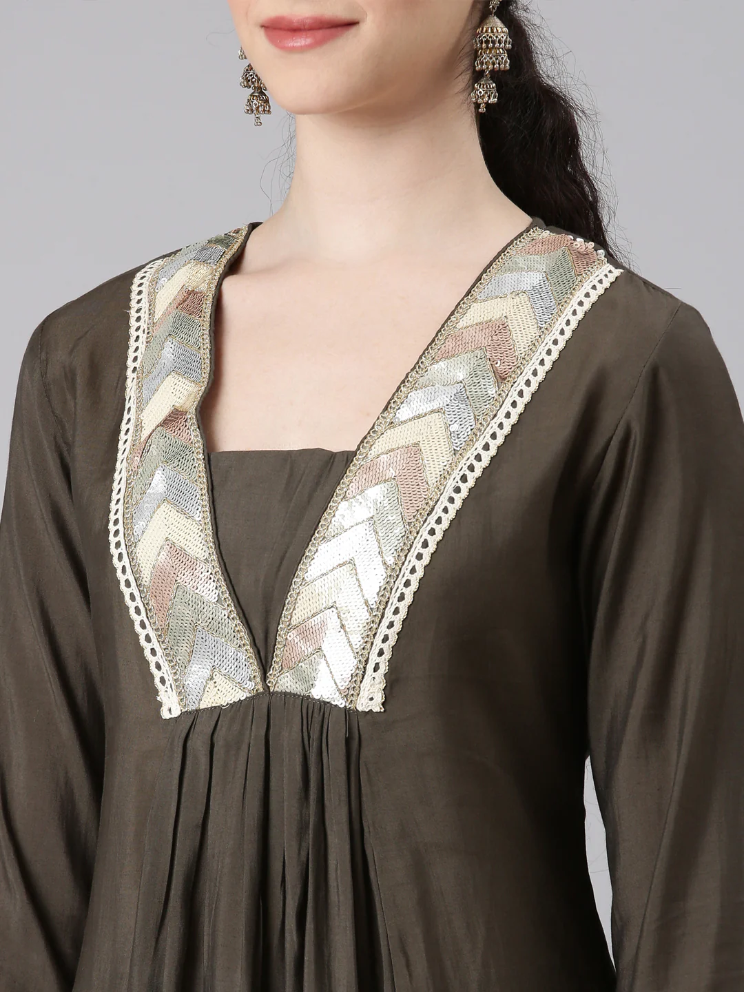 Neerus Women Grey Anarkali Kurta and Trousers - Image 4
