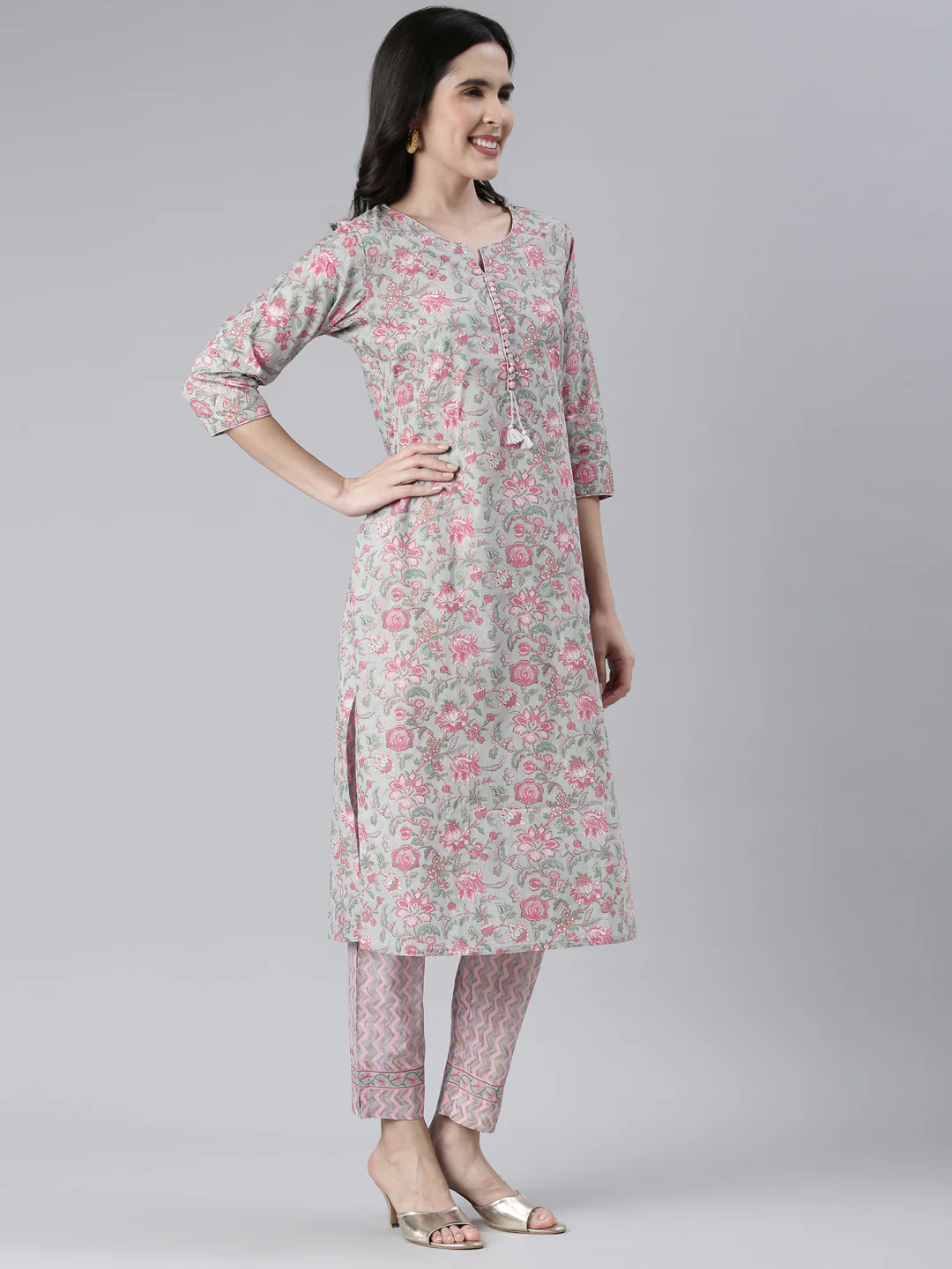 Neerus Women Grey Printed Calf Length Kurta And Trousers - Image 2