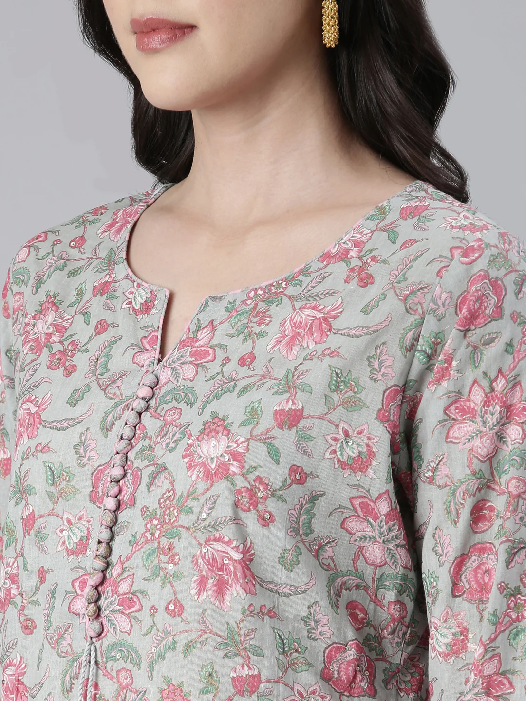 Neerus Women Grey Printed Calf Length Kurta And Trousers - Image 4
