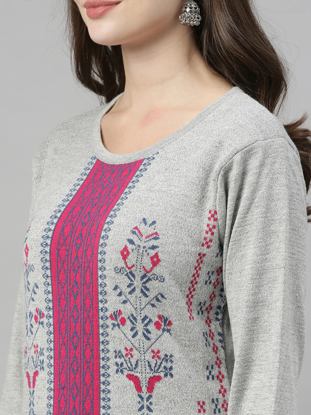 Neerus Women Grey Purple Geometric Printed Acrylic Knitted Kurta - Image 4