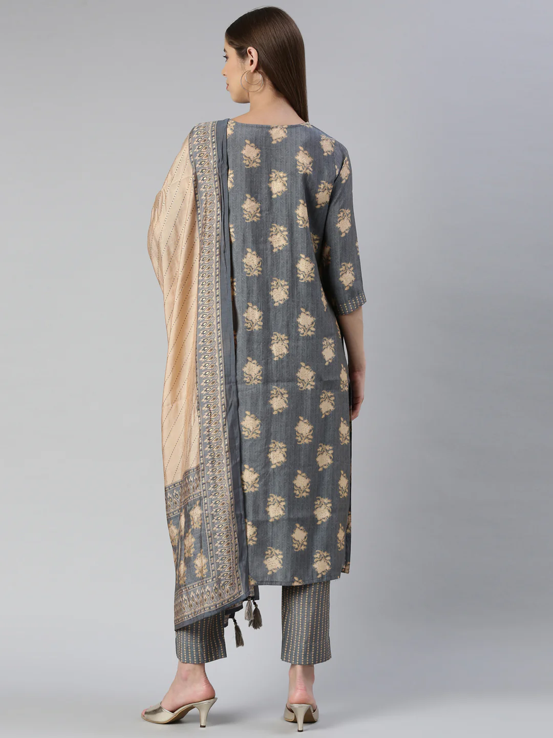 Neerus Women Grey Solid Calf Length Kurta And Trousers With Dupatta - Image 3