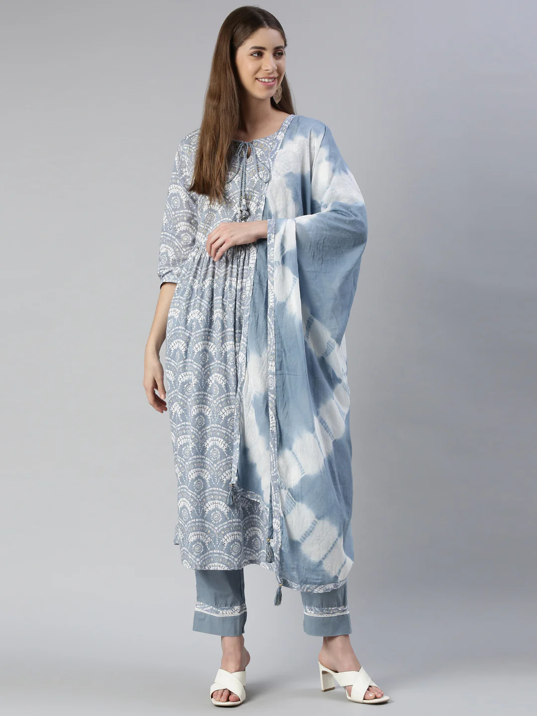 Neerus Women Indigo Solid Calf Length Kurta And Trousers With Dupatta - Image 5
