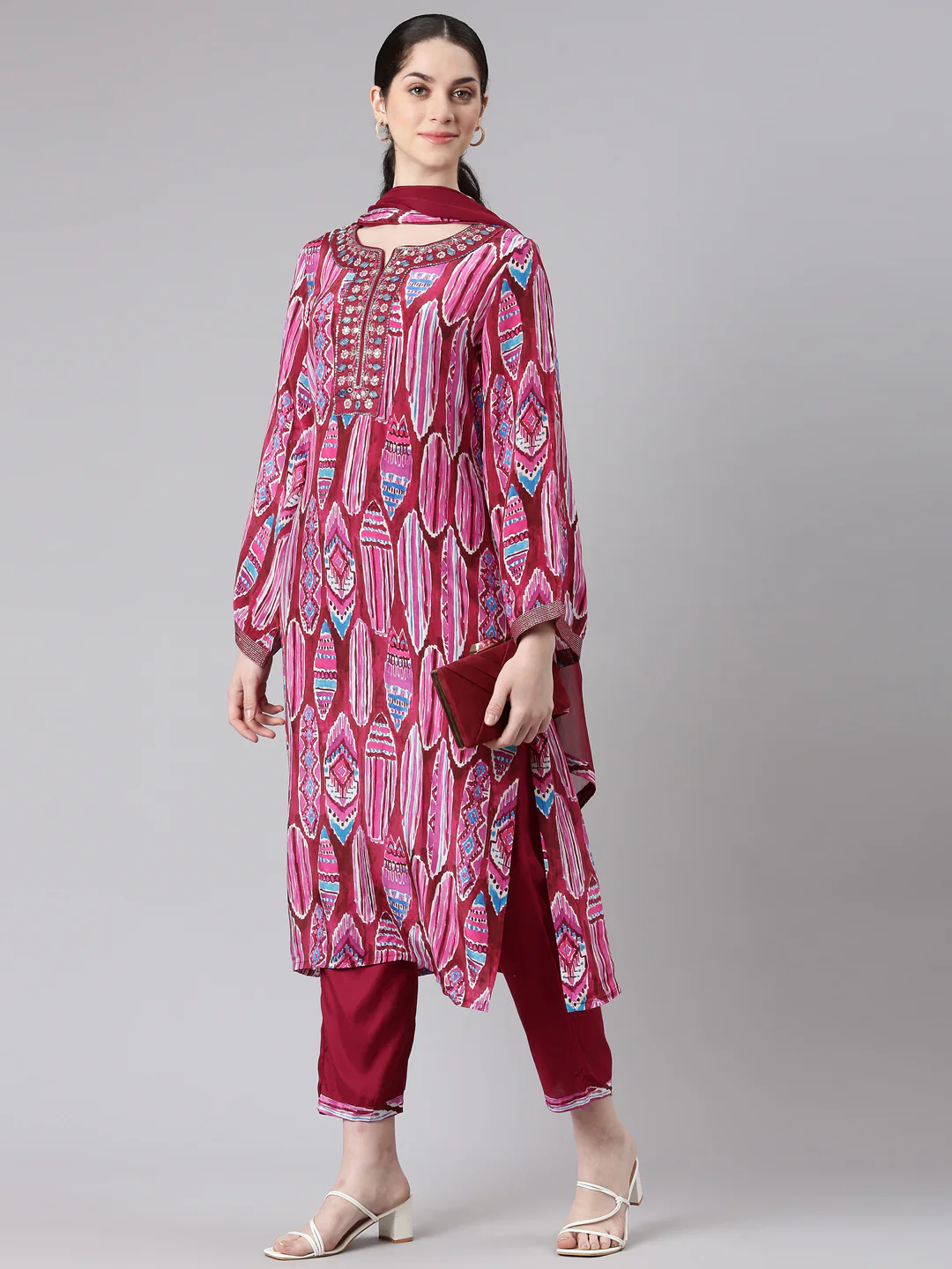 Neerus Women Magenta Straight Kurta and Trousers With Dupatta - Image 5