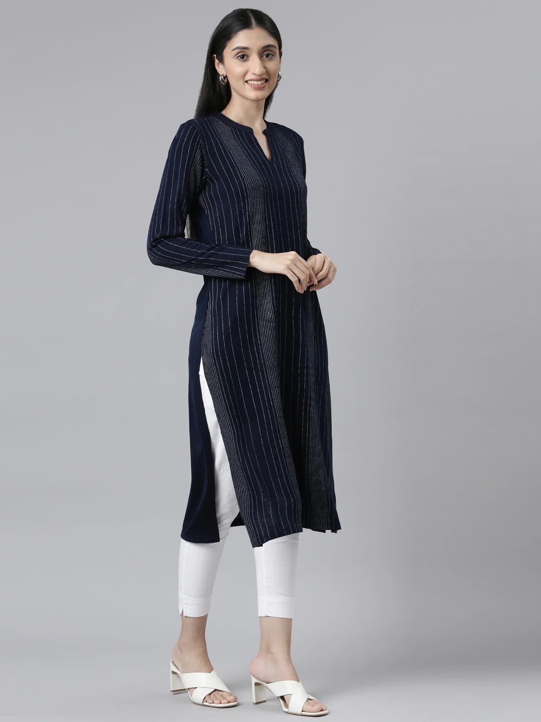 Neerus Winter Wear Navy Blue Embellished Striped Acrylic Kurta For Women - Image 2