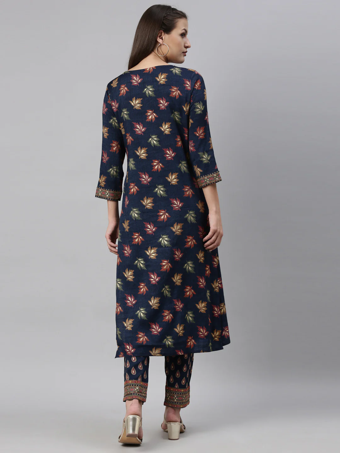 Neerus Women Navy Blue Floral Printed Kurta with Trousers - Image 3