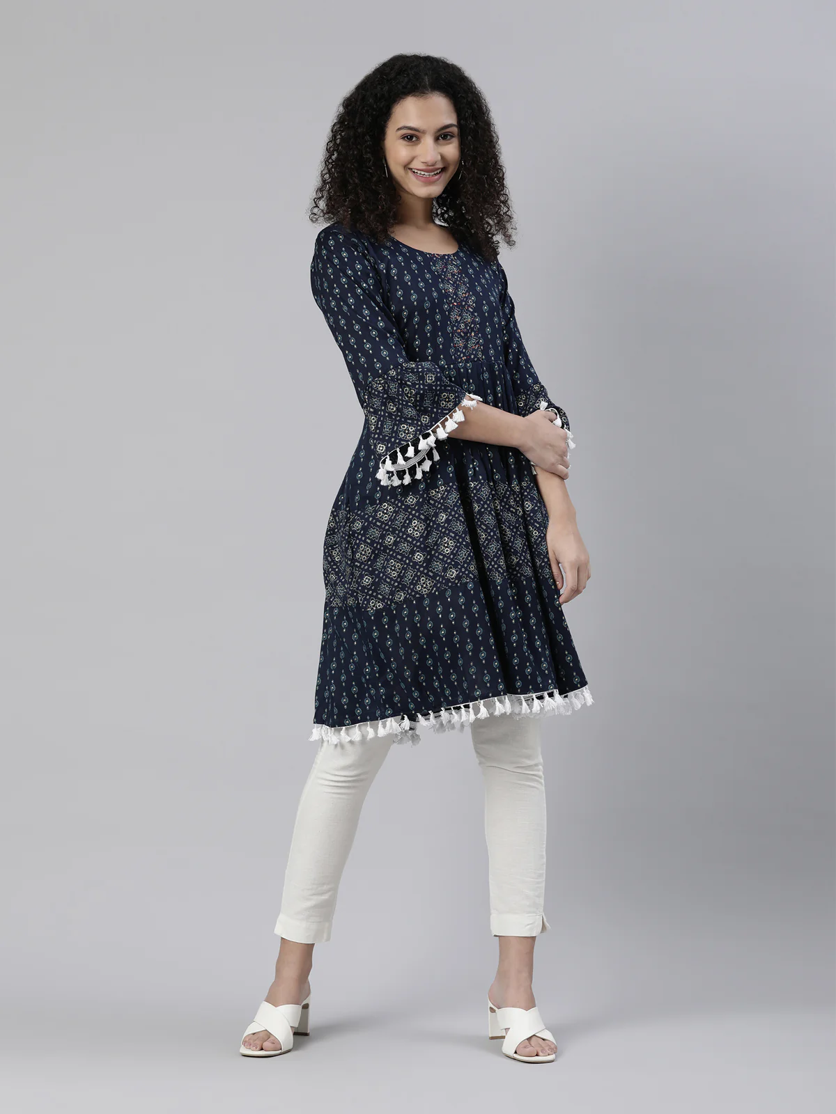 Neerus Women Navy Blue Geometric Printed Kurta - Image 6