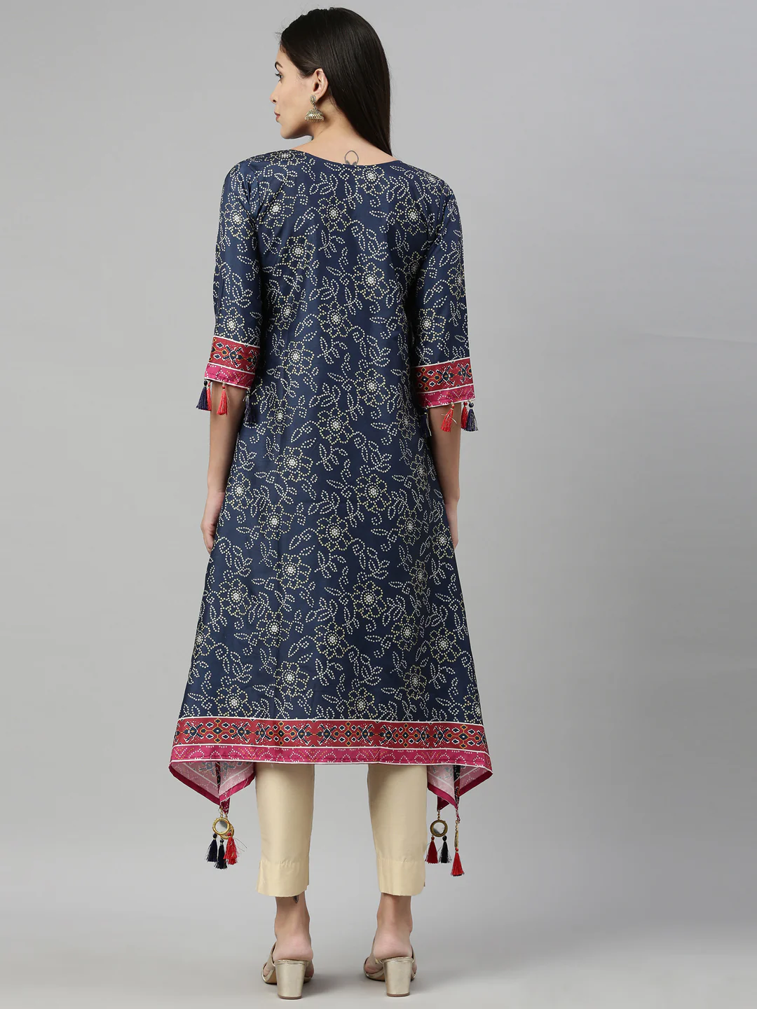 Neerus Women Navy Blue Printed Kurta - Image 3