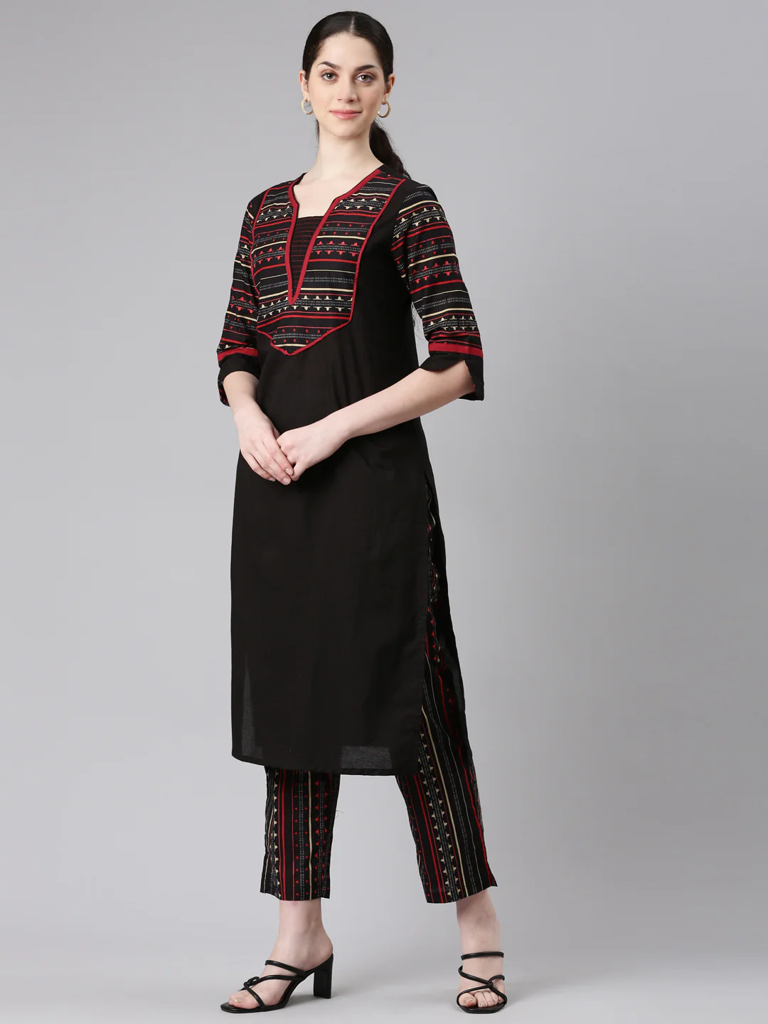 Neerus Women Navy Blue Straight Kurta and Trousers - Image 2