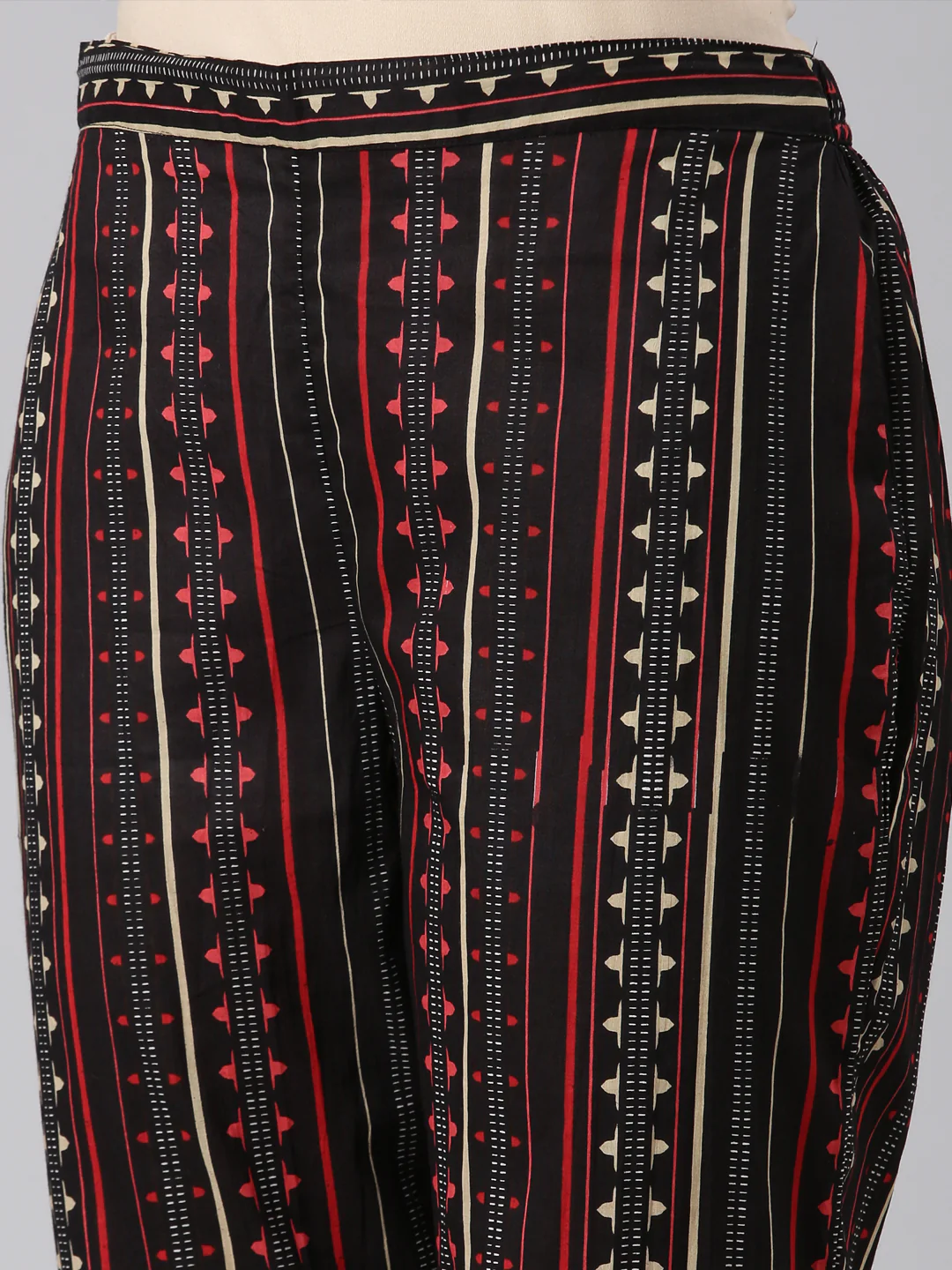 Neerus Women Navy Blue Straight Kurta and Trousers - Image 6