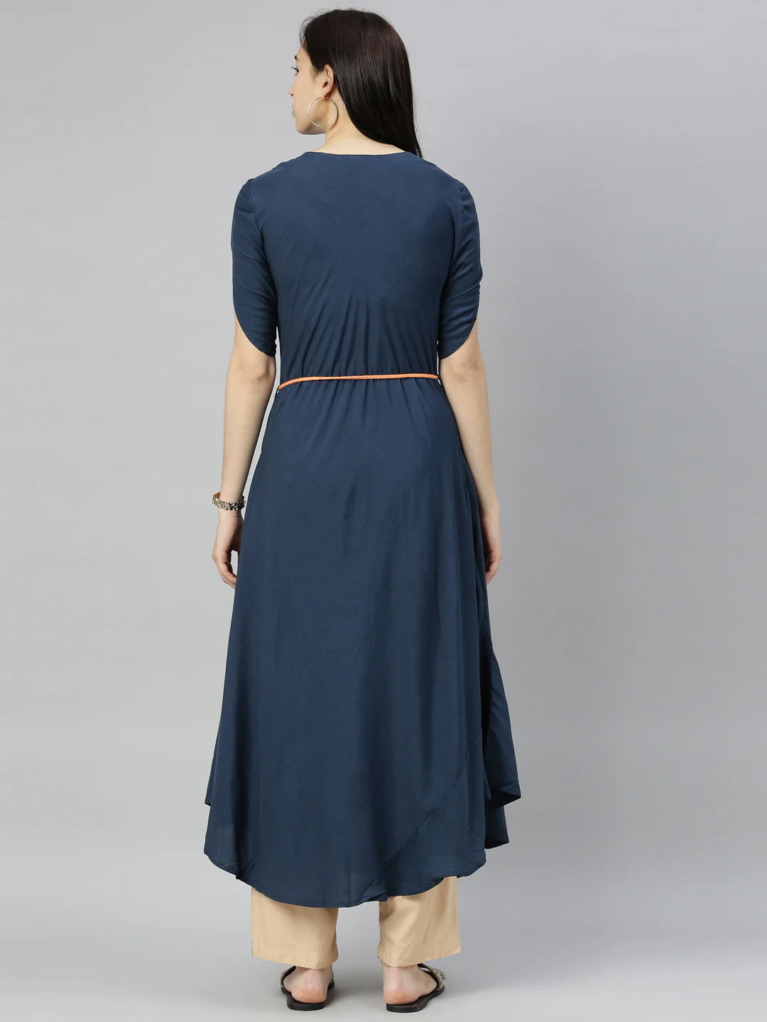 Neerus Women Navy Blue Thread Work Anarkali Kurta - Image 4