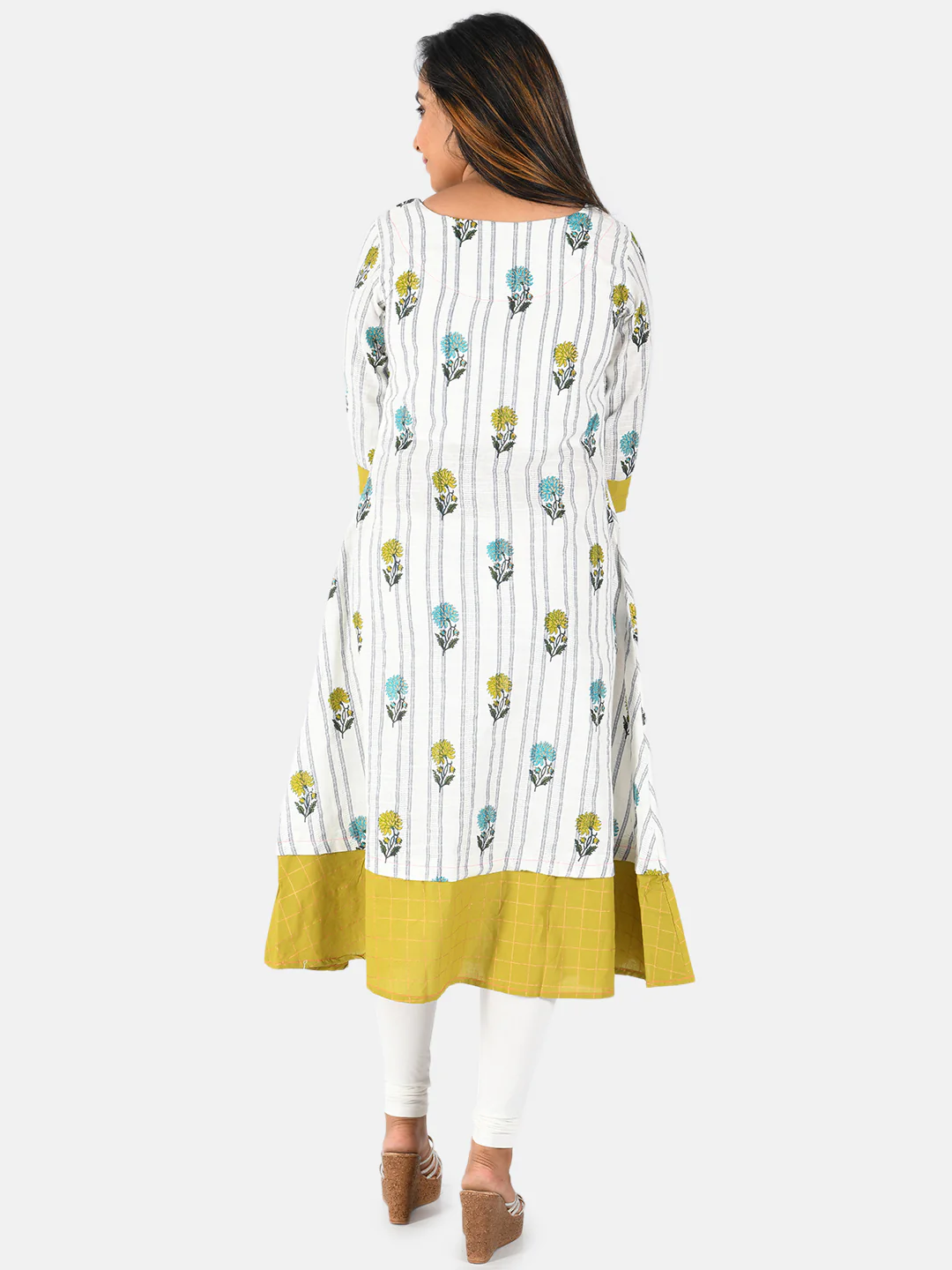 Neerus Women Off-White Printed Anarkali Kurta - Image 3