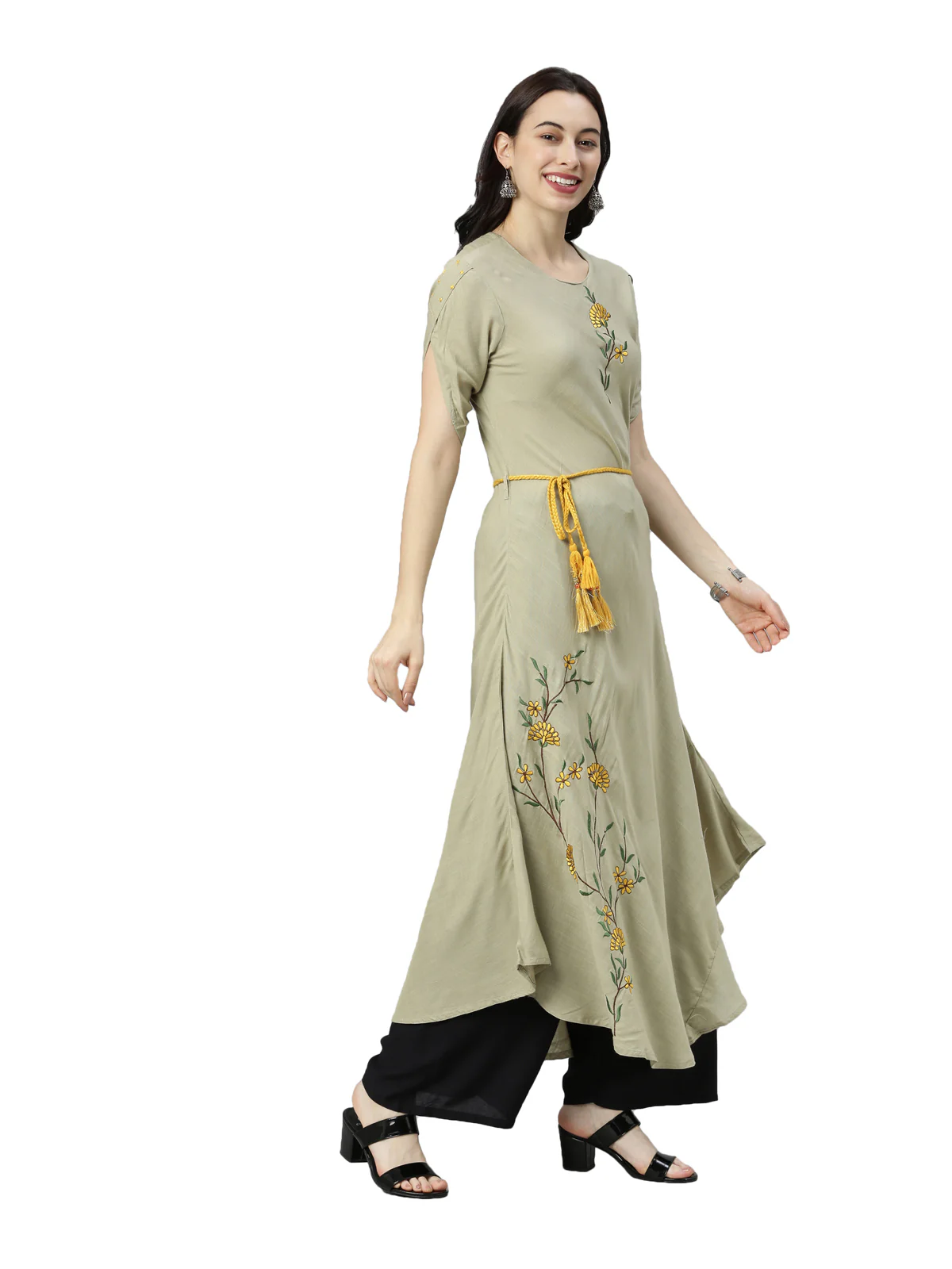 Neerus Women Olive Green Embroidered Thread Work Kurta - Image 3