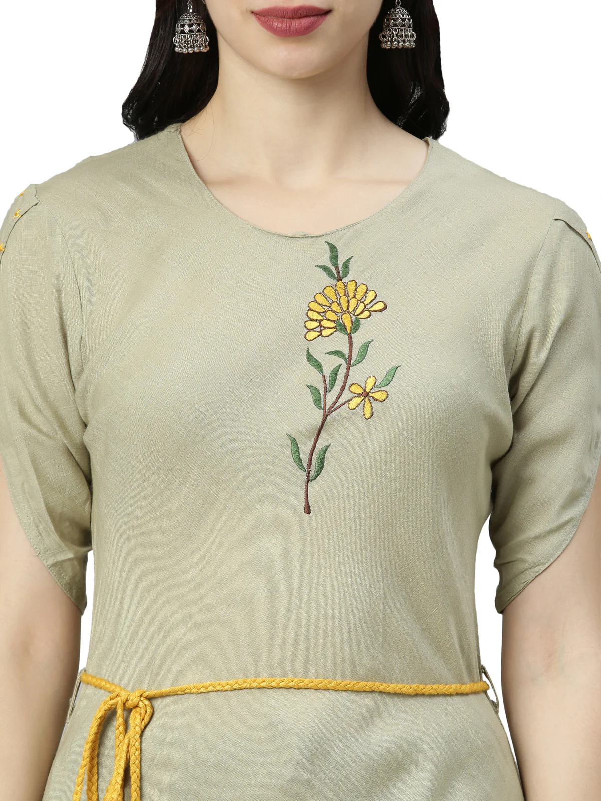 Neerus Women Olive Green Embroidered Thread Work Kurta - Image 5