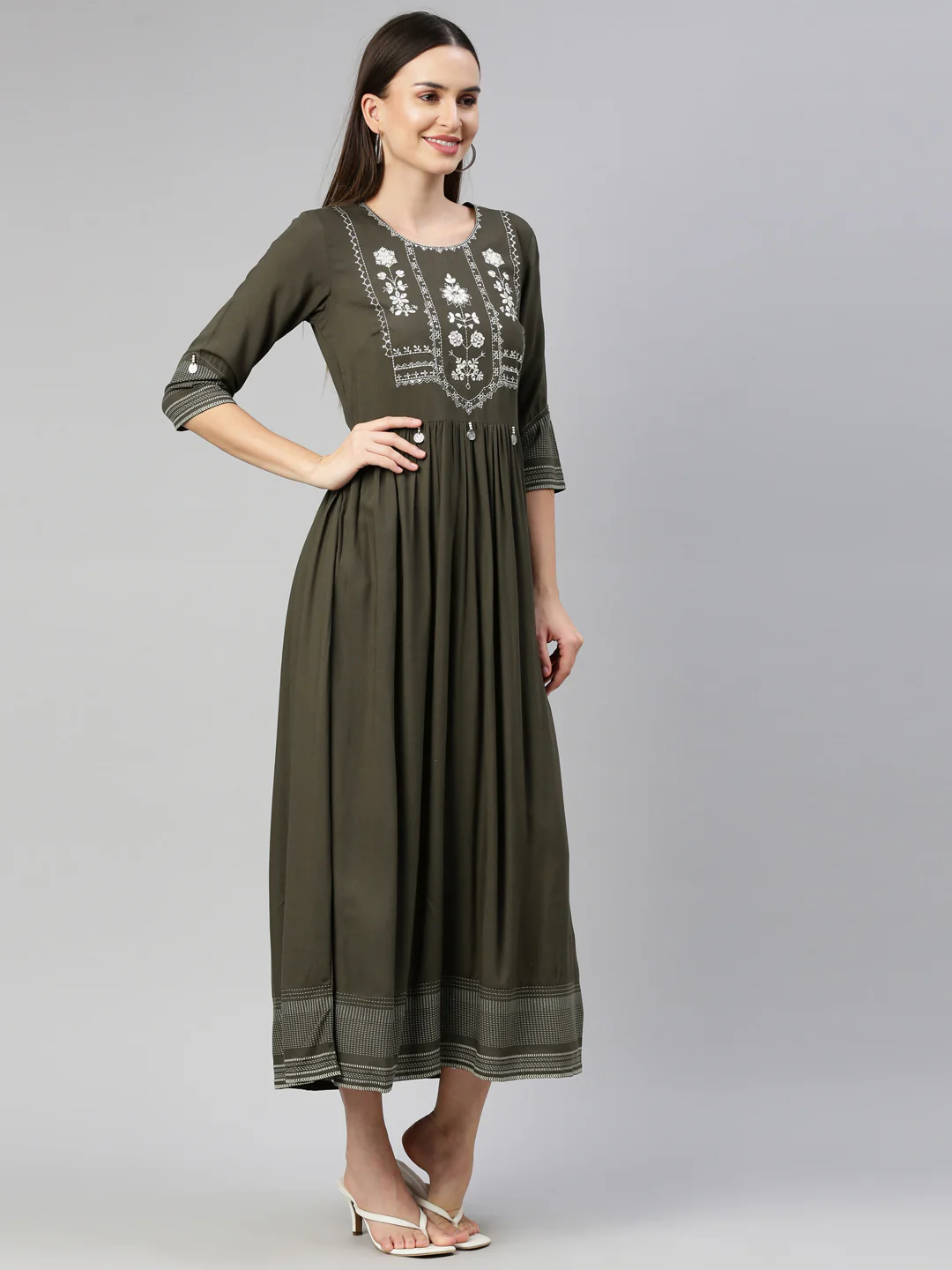 Neerus Women Olive Green Yoke Design Thread Work Anarkali Kurta - Image 2