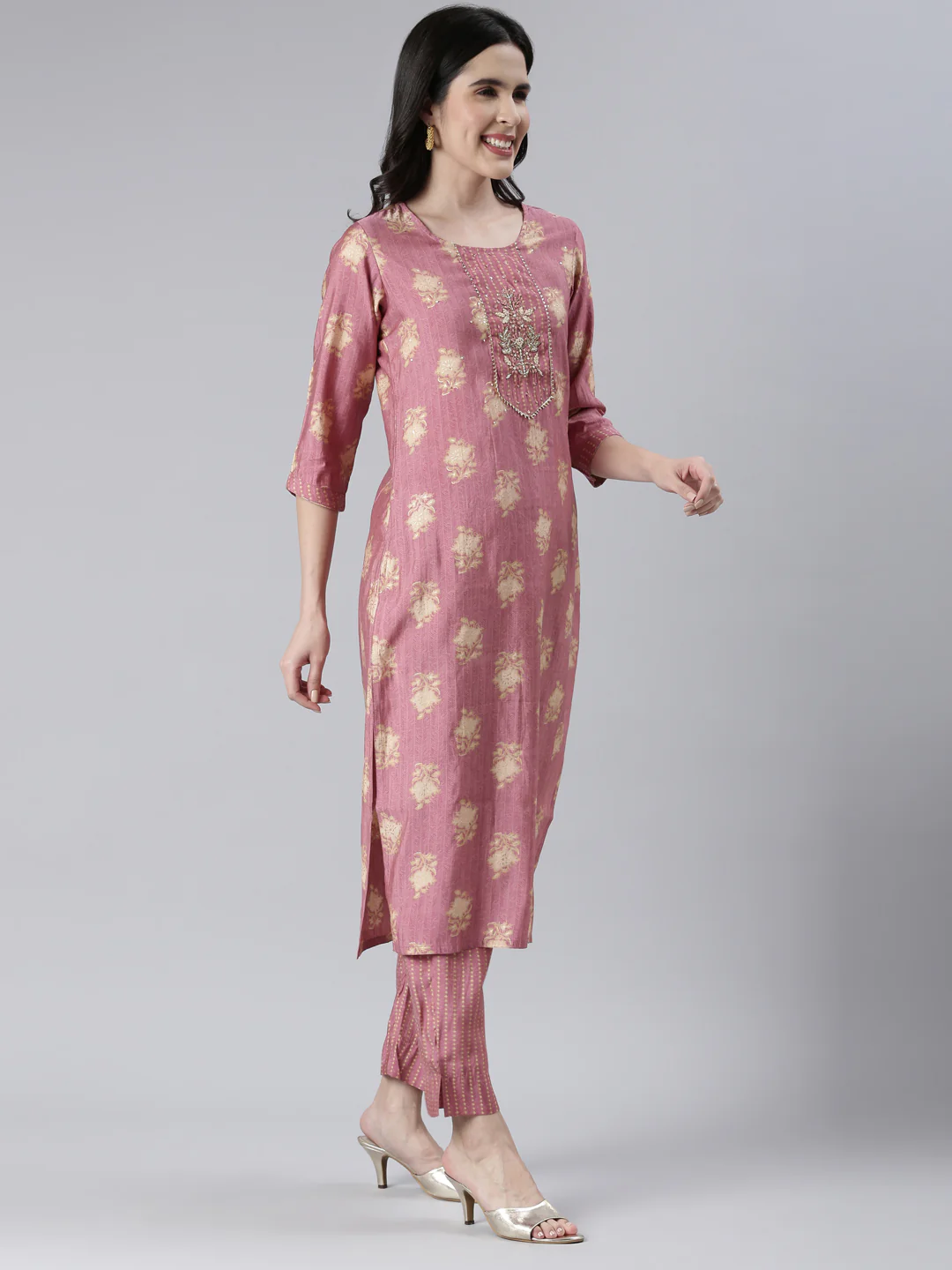 Neerus Women Onion Solid Calf Length Kurta And Trousers With Dupatta - Image 2