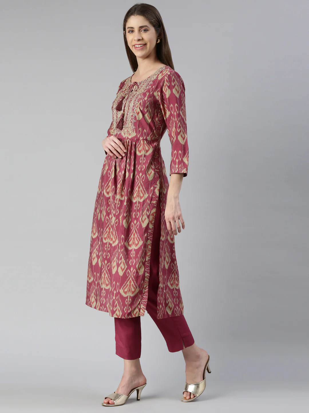 Neerus Women Onion Yoke Design Calf Length Kurta And Trousers With Dupatta - Image 2
