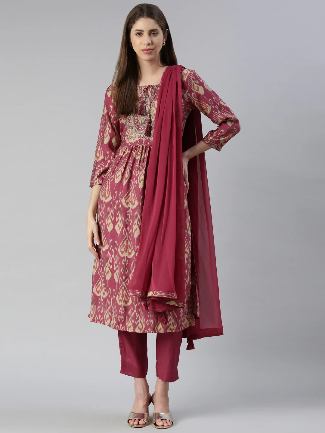 Neerus Women Onion Yoke Design Calf Length Kurta And Trousers With Dupatta - Image 5