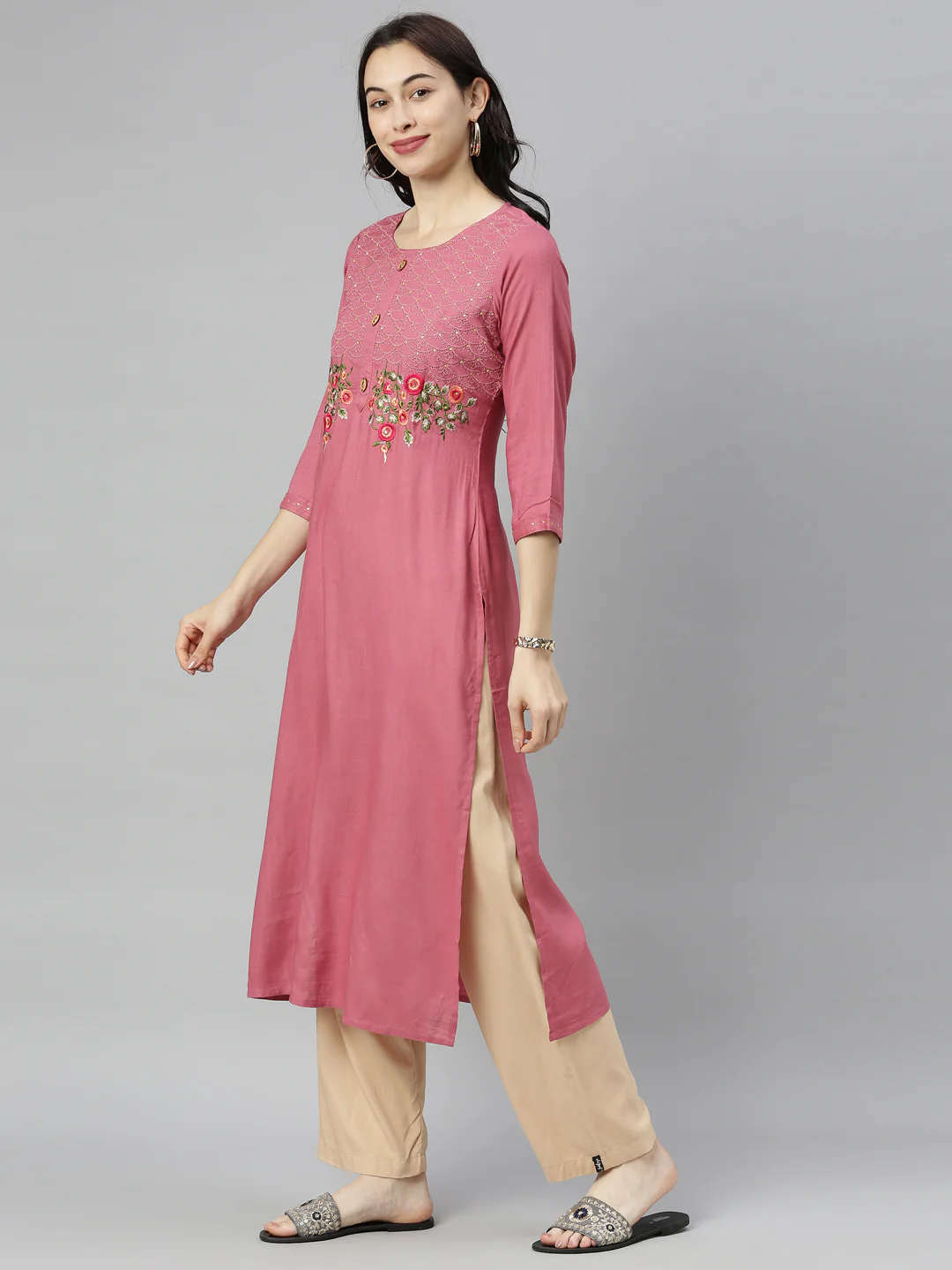 Neerus Women Peach-Coloured Floral Embroidered Thread Work Kurta - Image 3