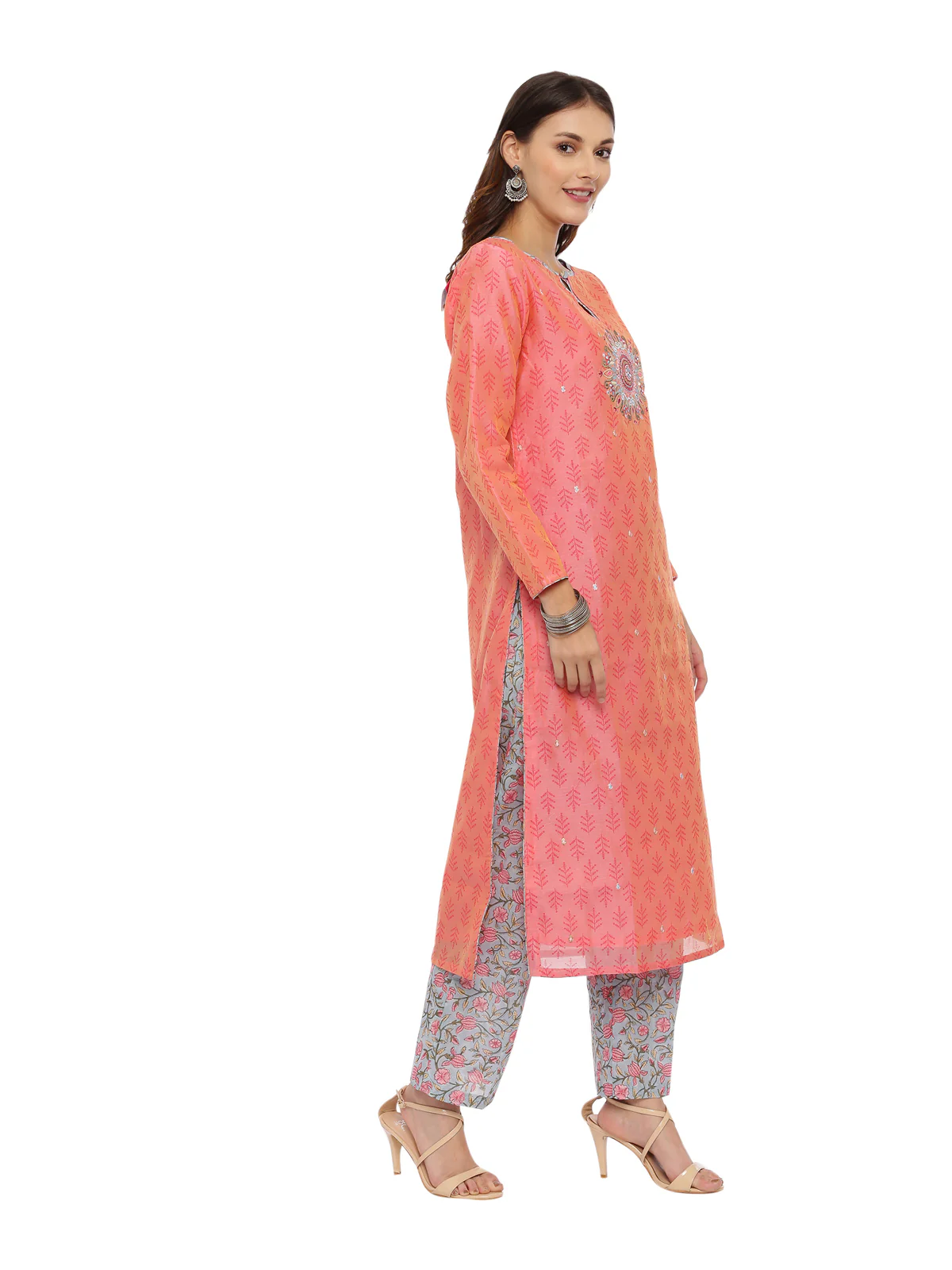 Neerus Women Peach-Coloured Woven Design Kurta with Salwar Dupatta - Image 3