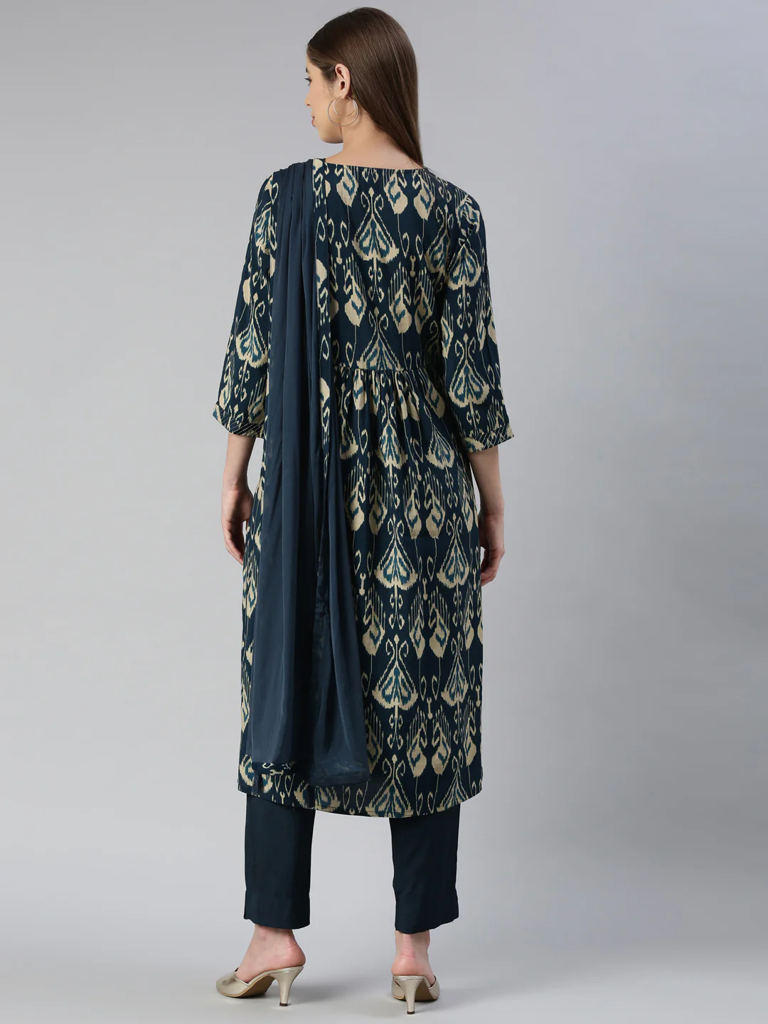 Neerus Women Peacock Yoke Design Calf Length Kurta And Trousers With Dupatta - Image 3