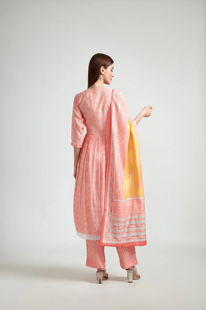 Neerus Women Pink Printed Kurta with Trousers With Dupatta - Image 3